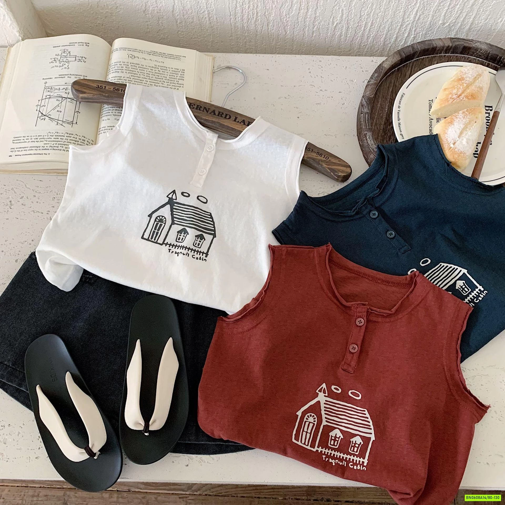 ÁO SÁT NÁCH IN HÌNH NGÔI NHÀ