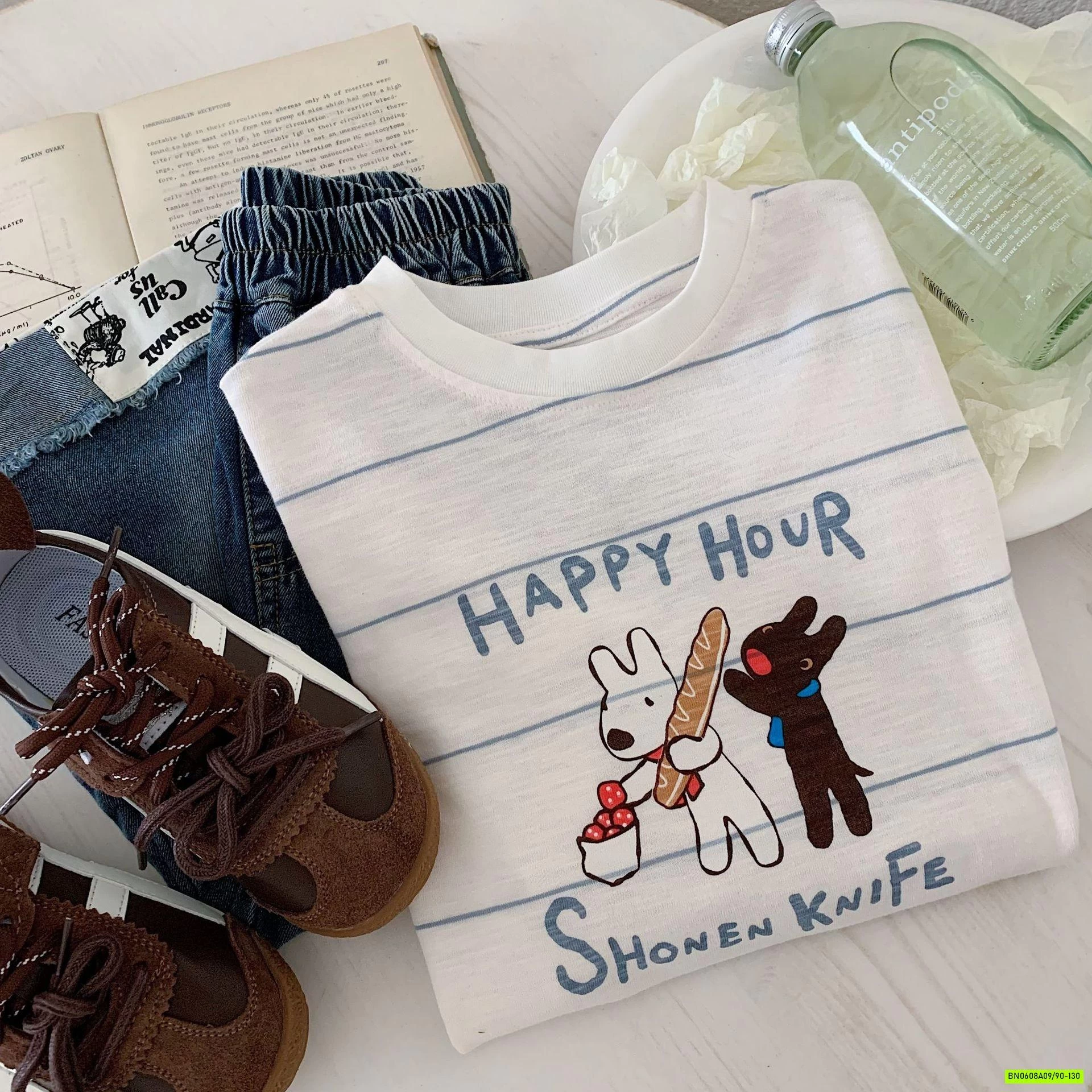 KHOÁC LEN XANH IN HÌNH CÚN