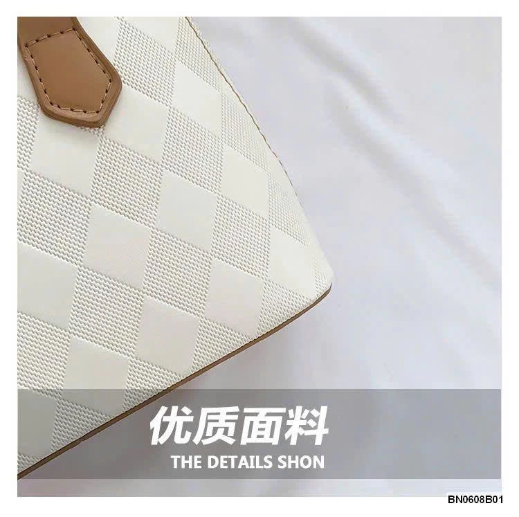 TÚI XÁCH HẾN THỜI TRANG NỮ