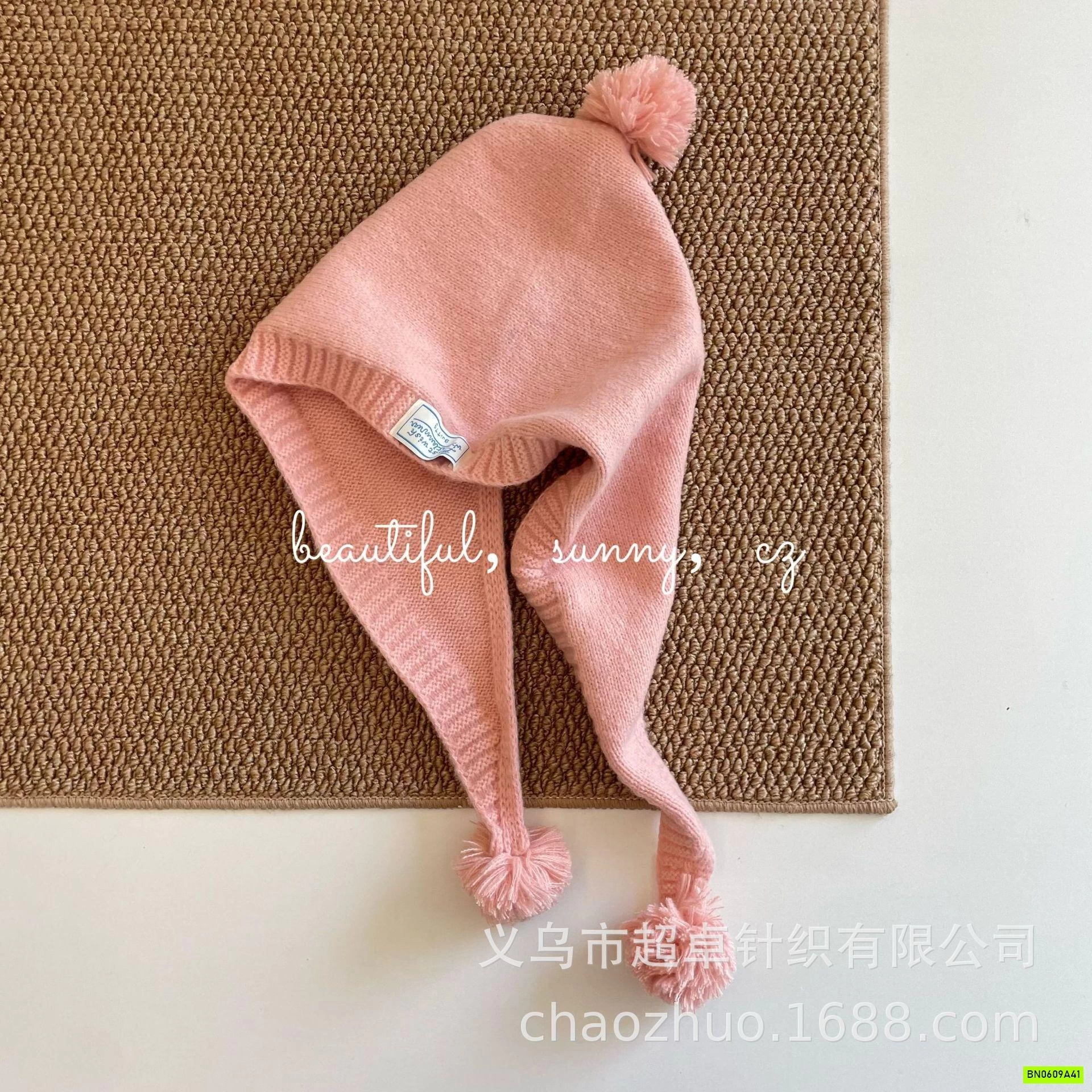 KHĂN CHOÀNG LEN TAM GIÁC ĐA NĂNG