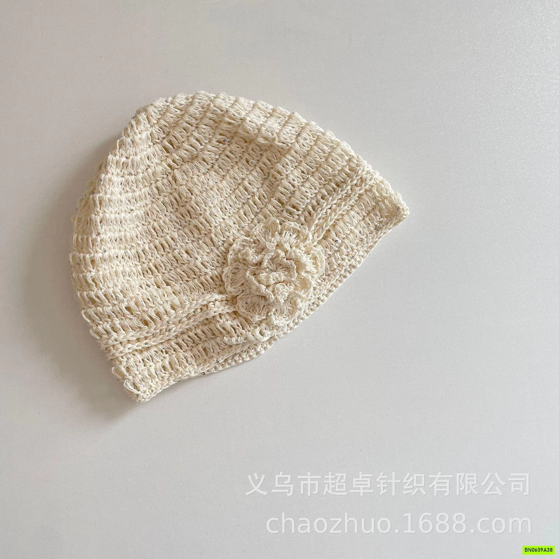 MŨ LEN DỆT GẮN HOA