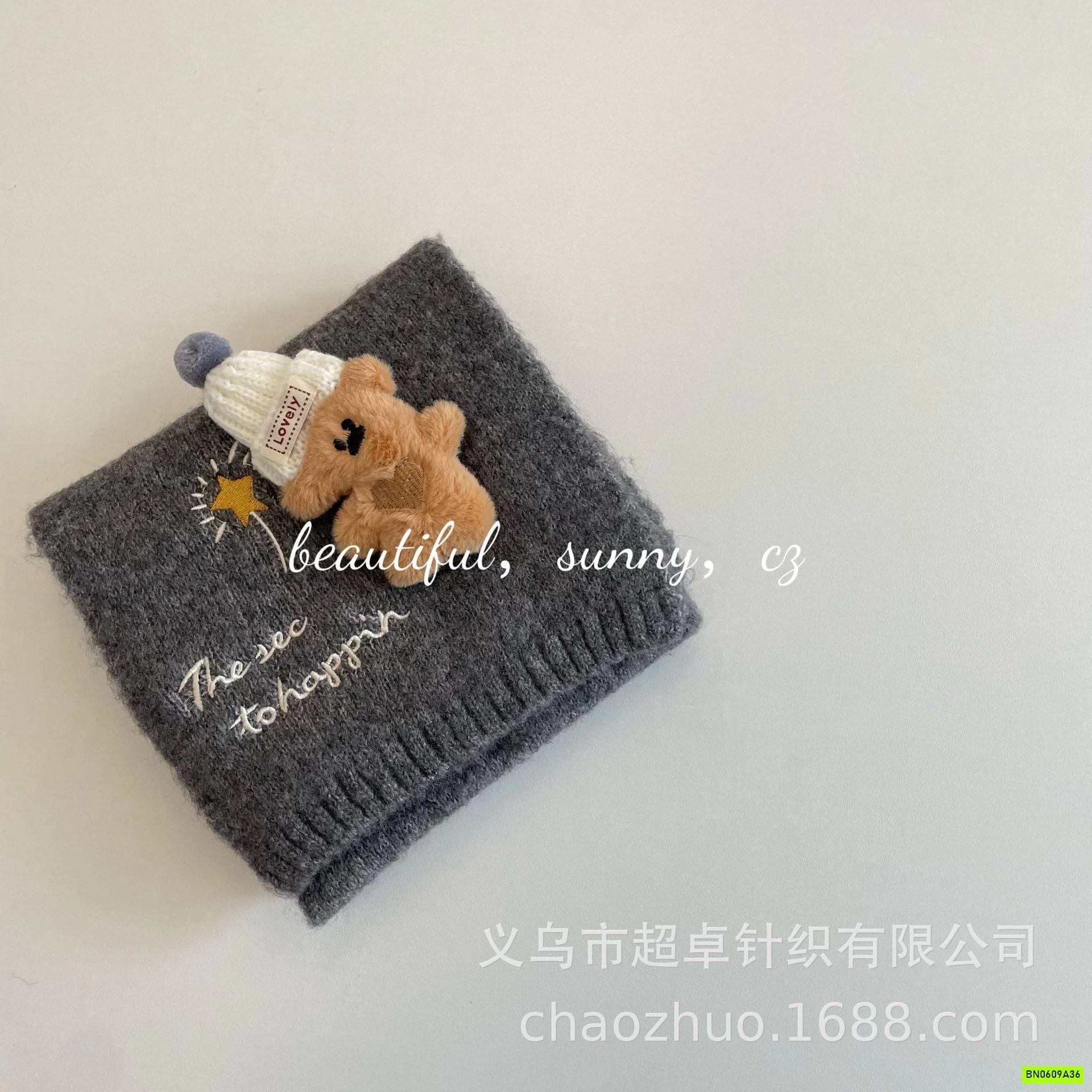 KHĂN LEN GẮN GẤU