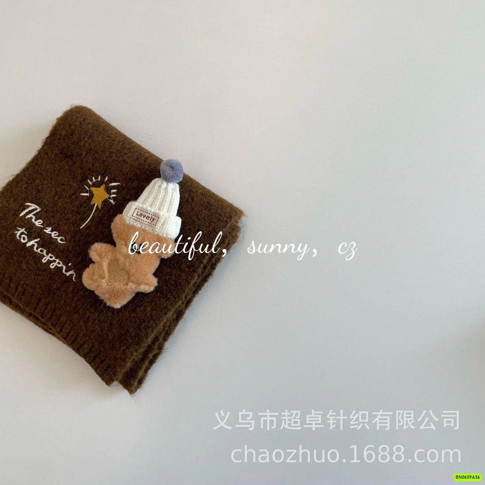 KHĂN LEN GẮN GẤU