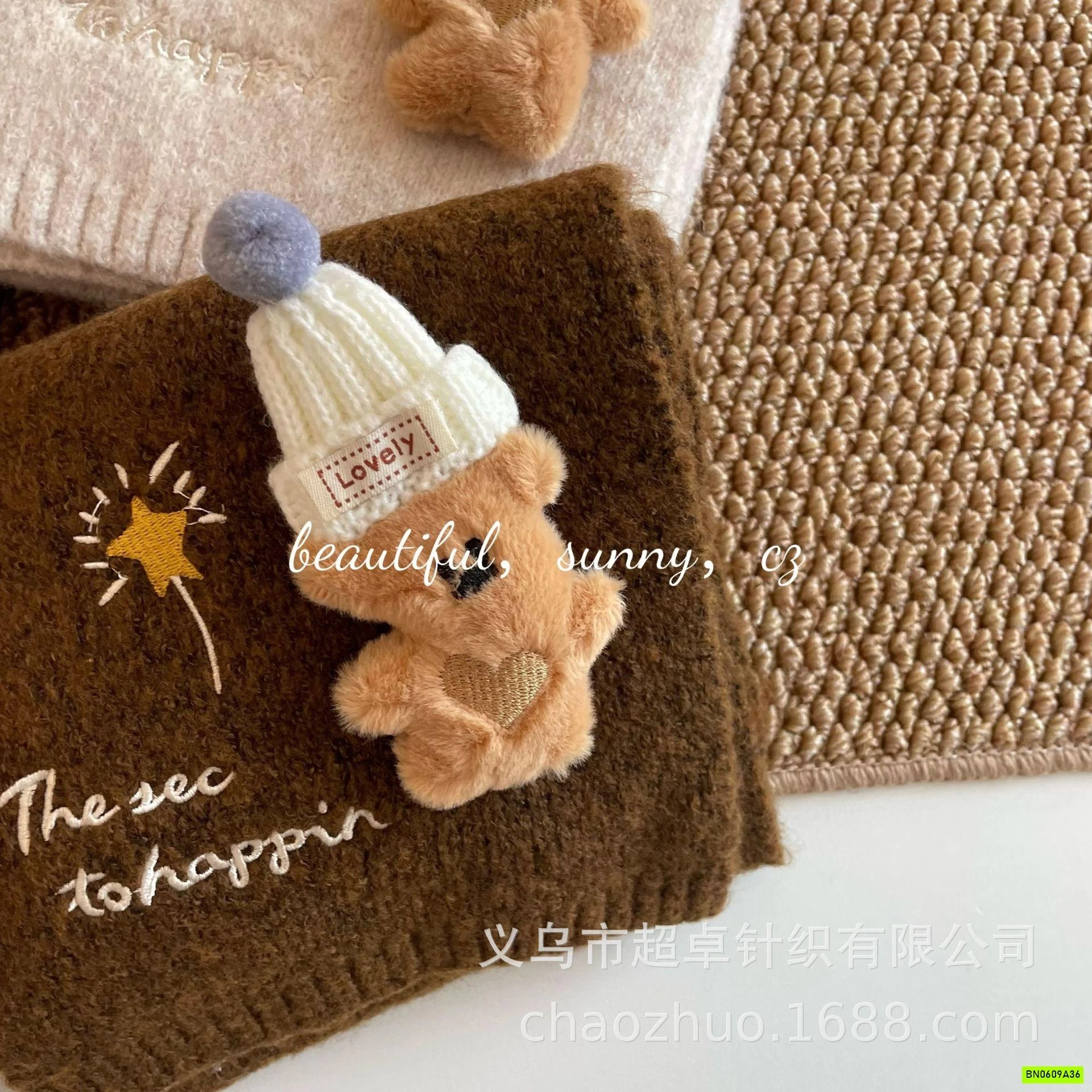 KHĂN LEN GẮN GẤU