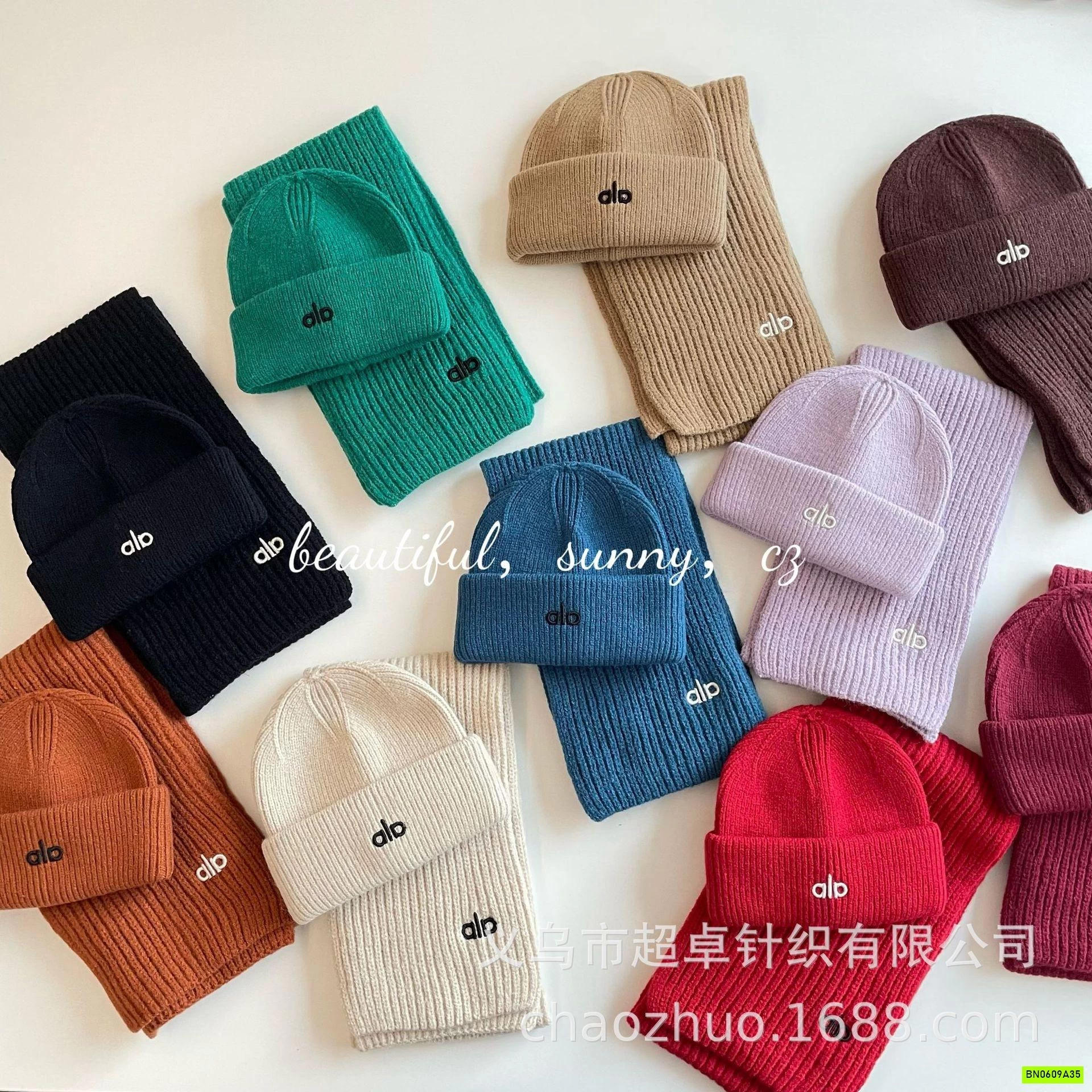 SÉT MŨ + KHĂN LEN THÊU CHỮ ALO