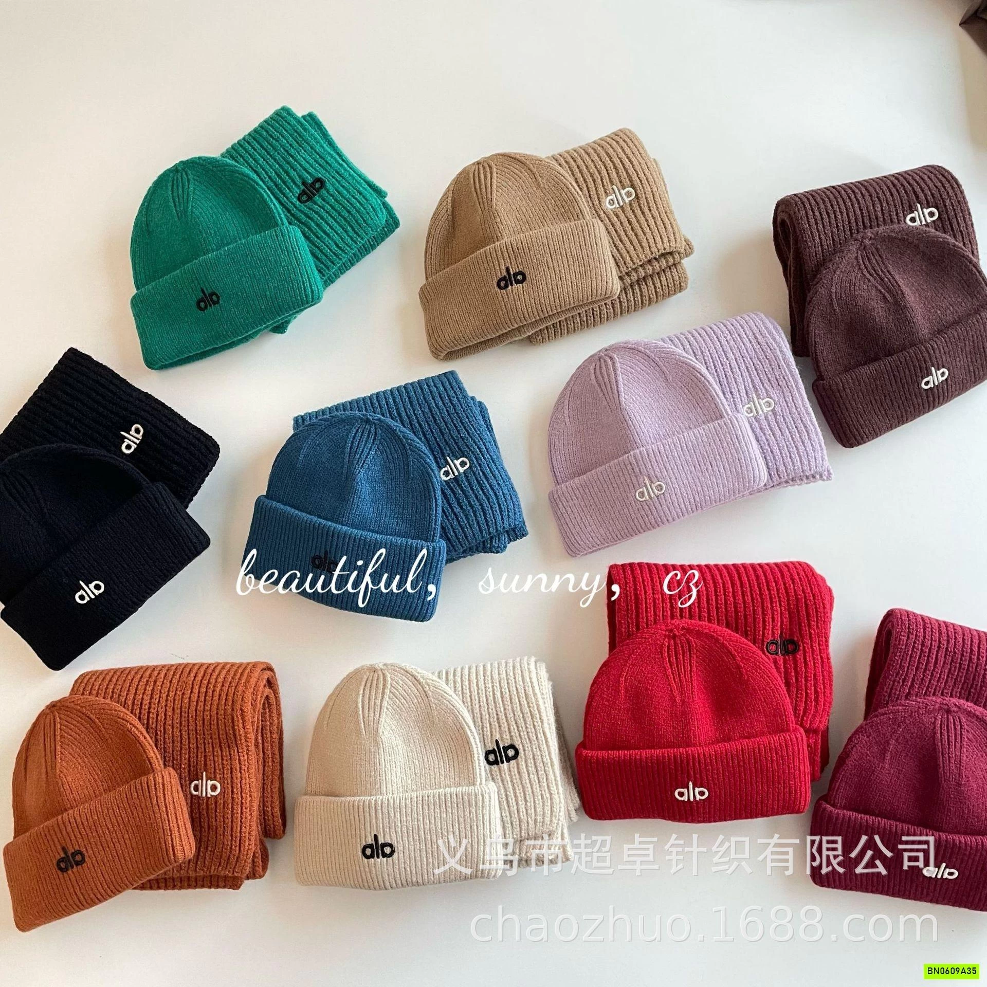 SÉT MŨ + KHĂN LEN THÊU CHỮ ALO