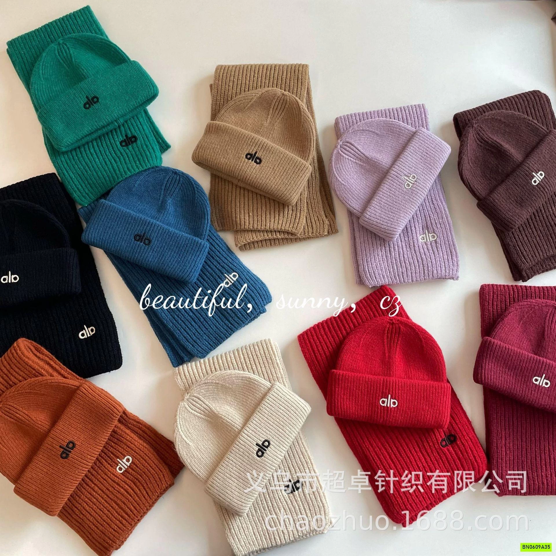 SÉT MŨ + KHĂN LEN THÊU CHỮ ALO