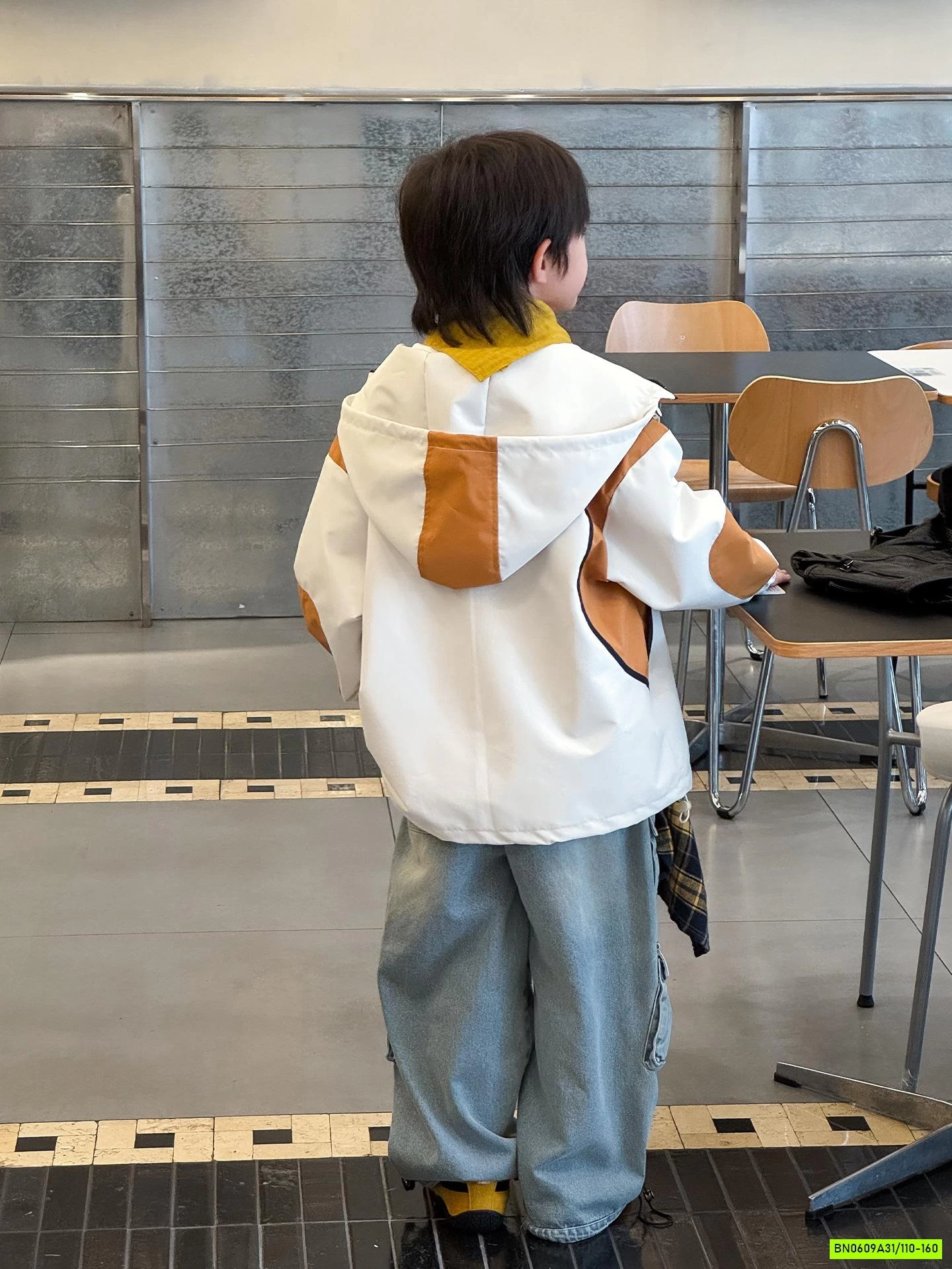 KHOÁC GIÓ PHỐI MÀU ALO