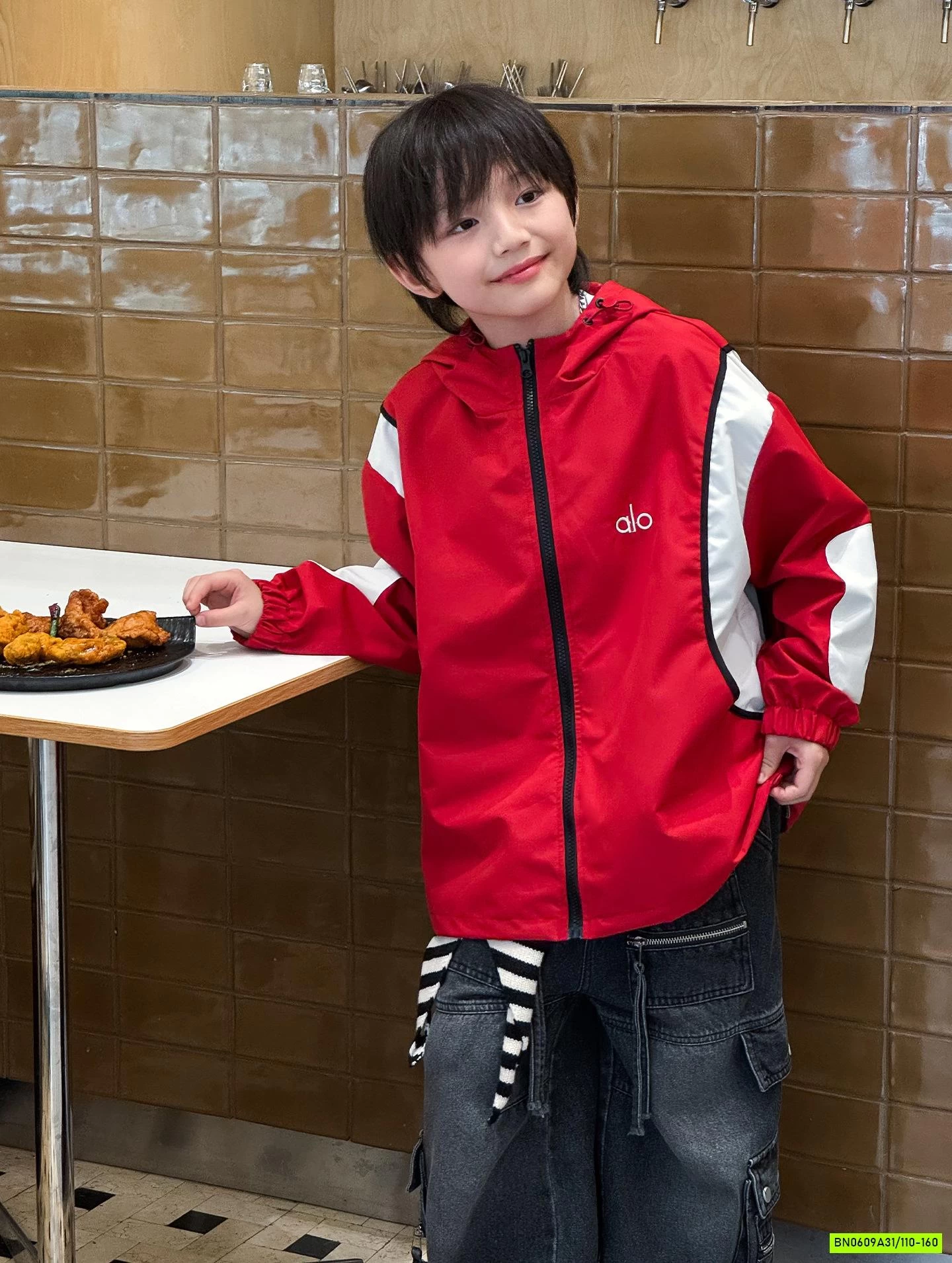 KHOÁC GIÓ PHỐI MÀU ALO