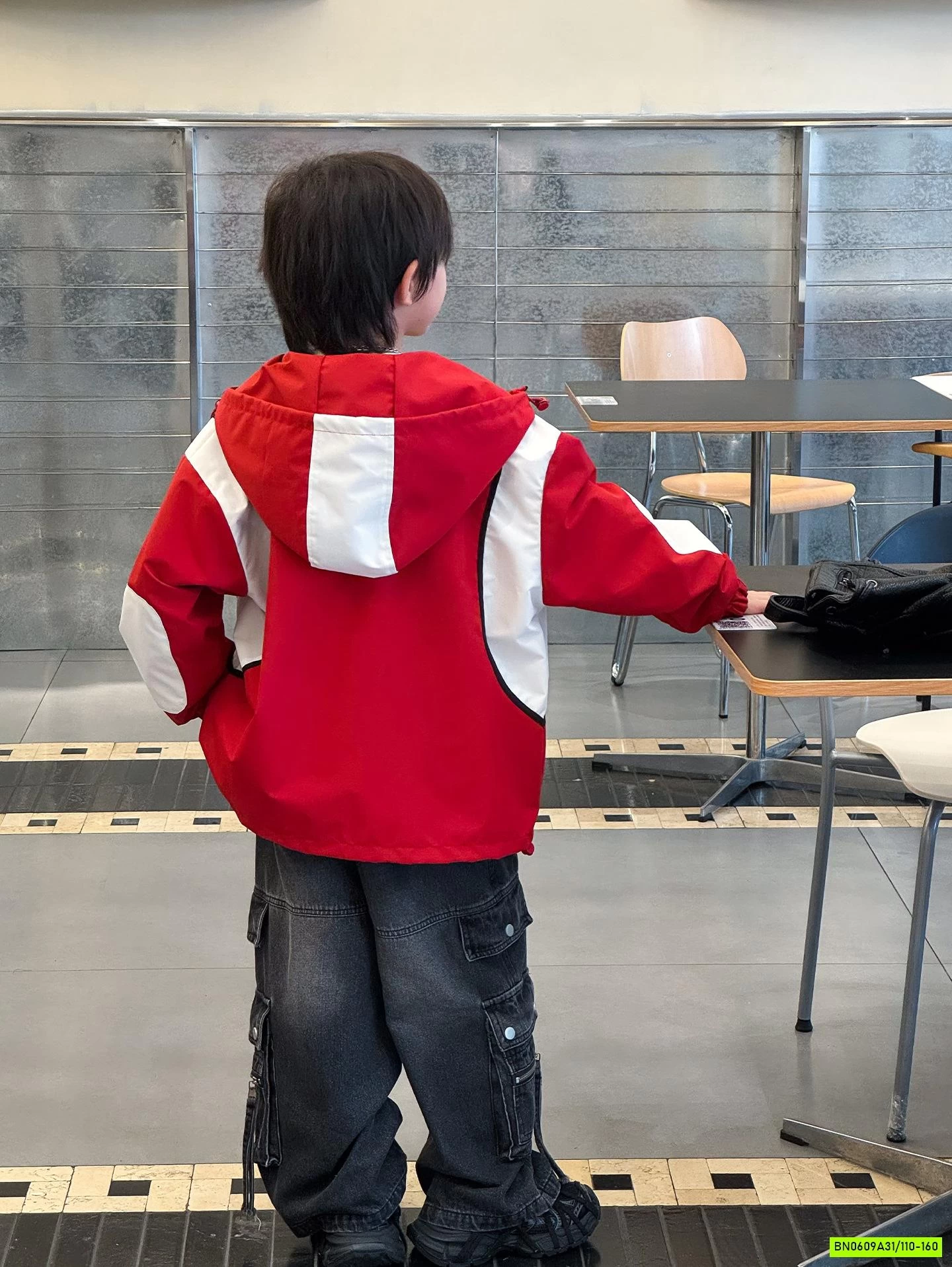 KHOÁC GIÓ PHỐI MÀU ALO