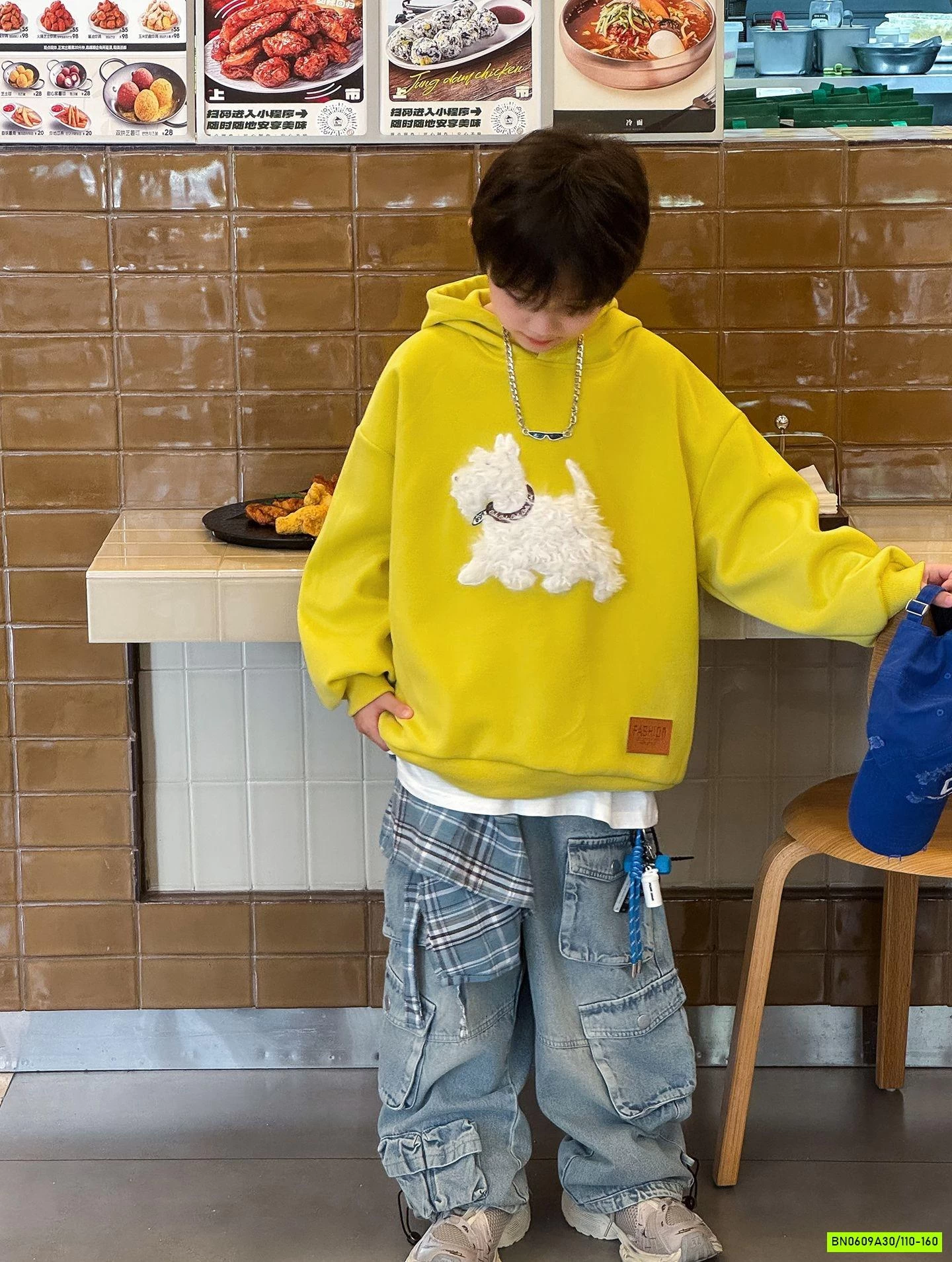 HOODIE NỈ VÀNG GẮN CÚN 3D