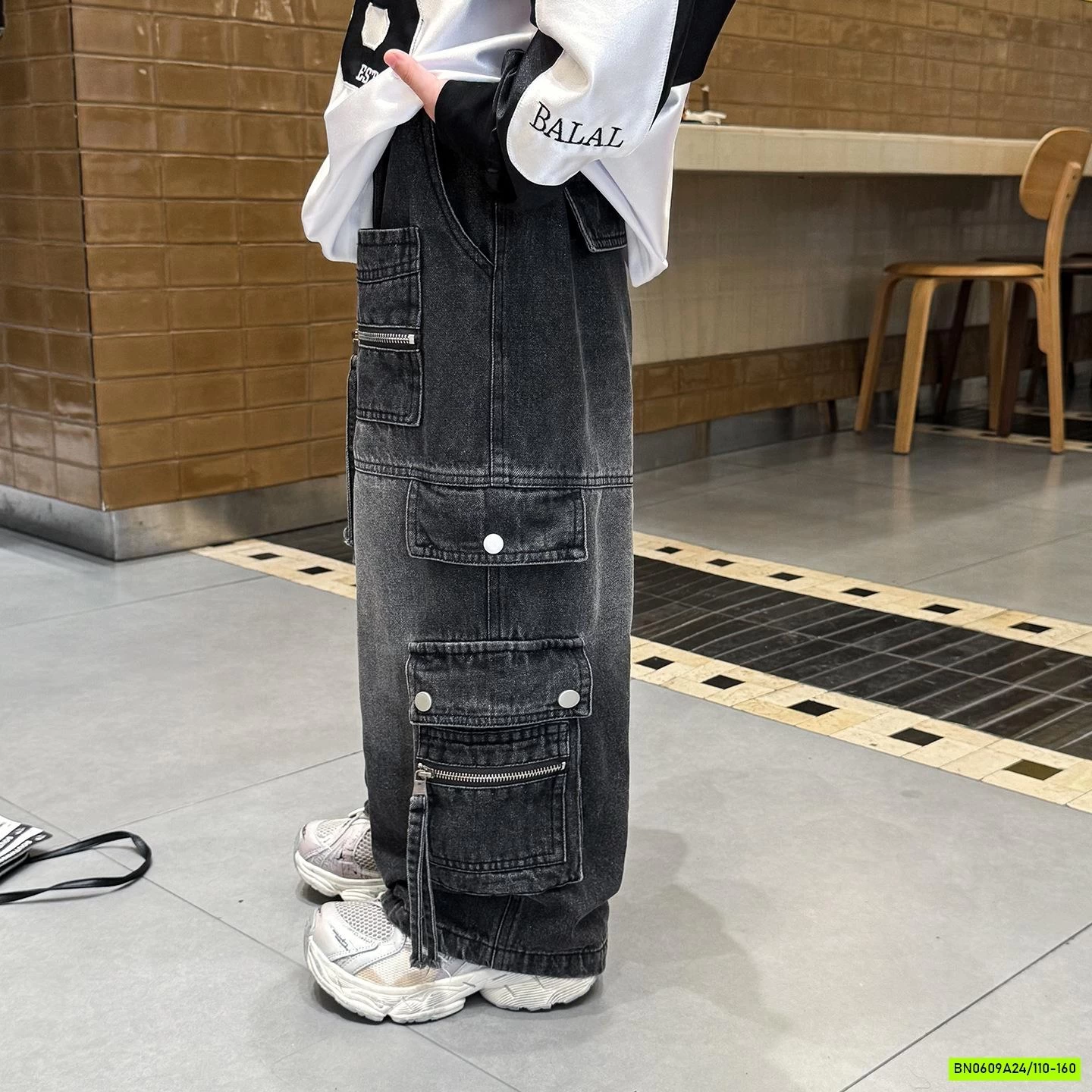 JEANS SUÔNG ĐEN BẠC GỐI TÚI HỘP