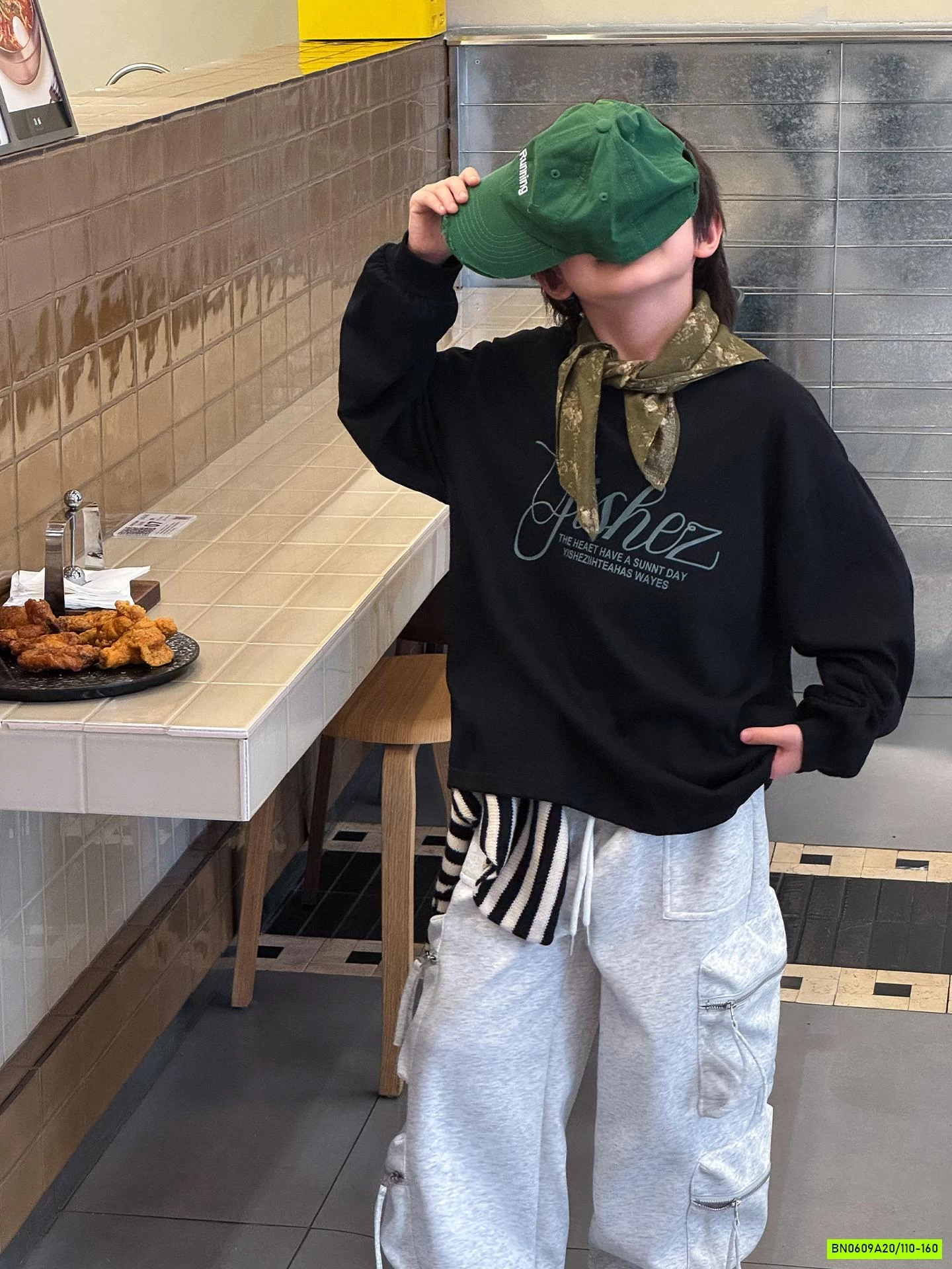 ÁO THUN CỔ TRÒN IN CHỮ