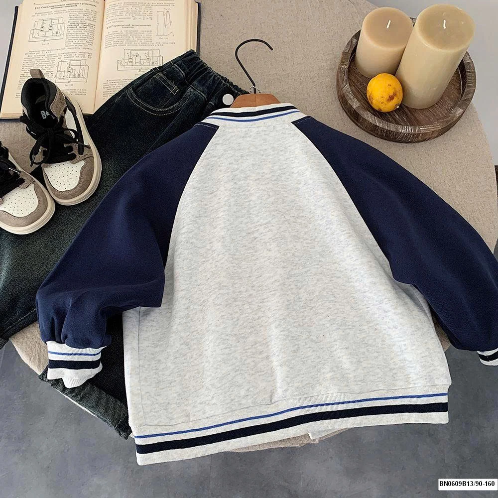 ÁO KHOÁC BÒNG CHÀY LABUBU