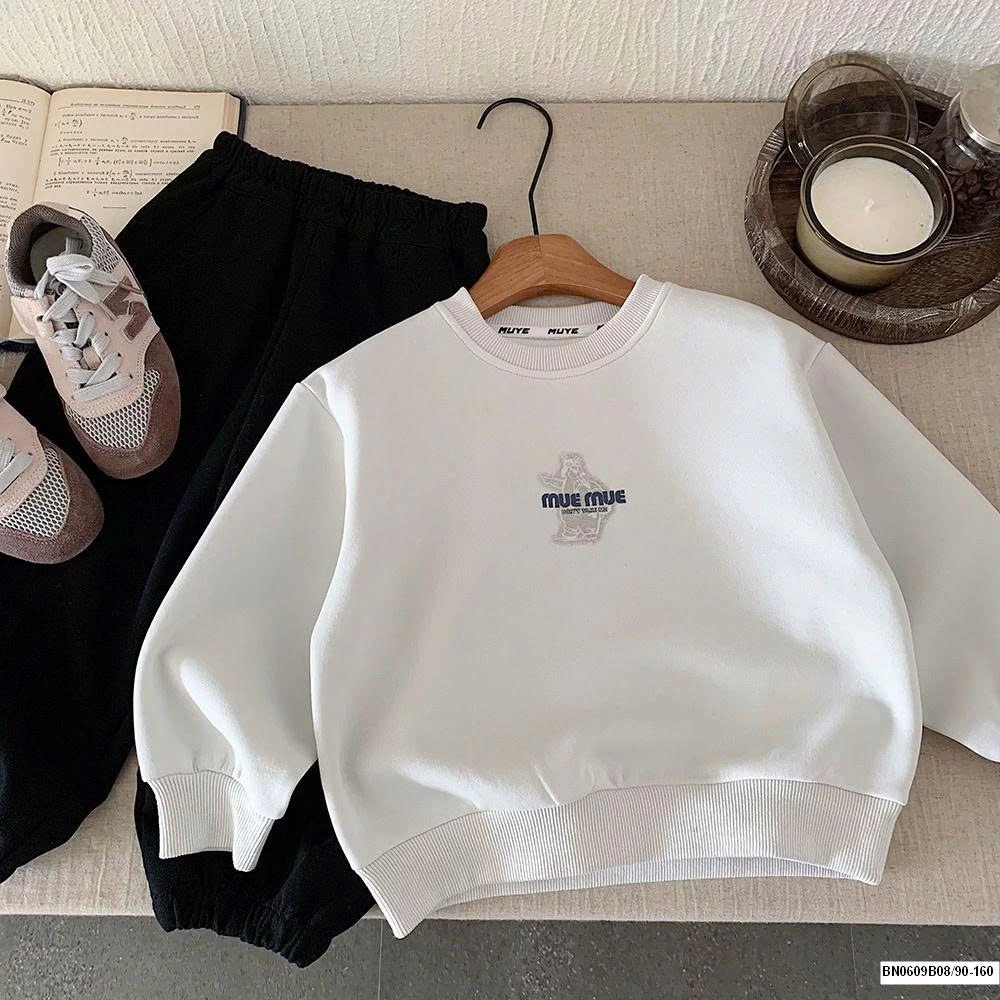 ÁO NỈ CHỮ MUEMUE