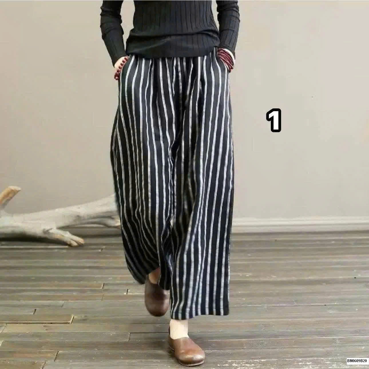 QUẦN ỐNG RỘNG KẺ SỌC