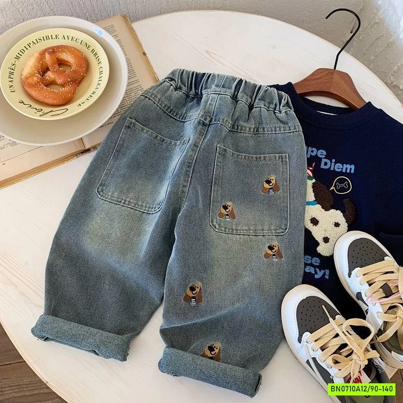 JEANS BAGGY THÊU CÚN