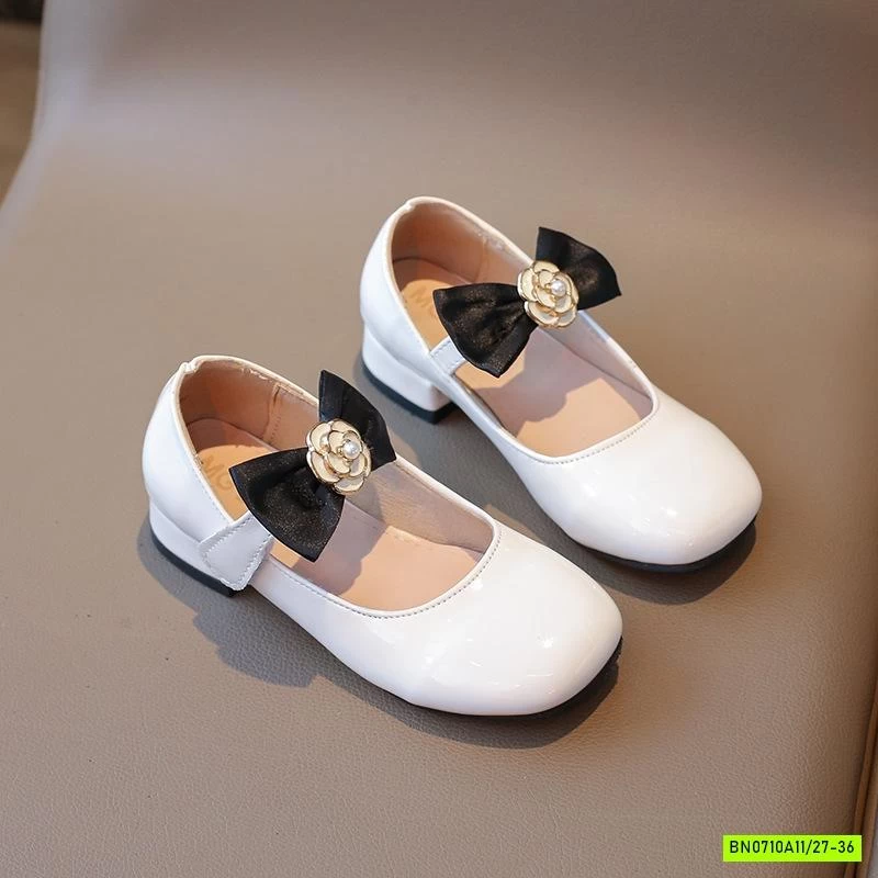 GIÀY TIỂU THƯ HOA TRÀ