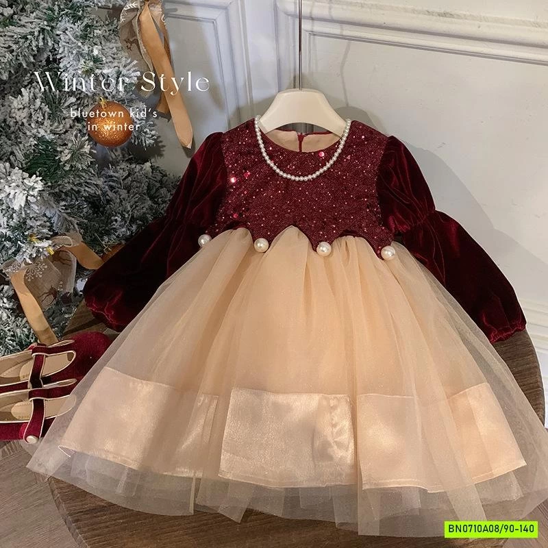 ĐẦM CÔNG CHÚA ĐỎ CHÂN VOAN BỒNG