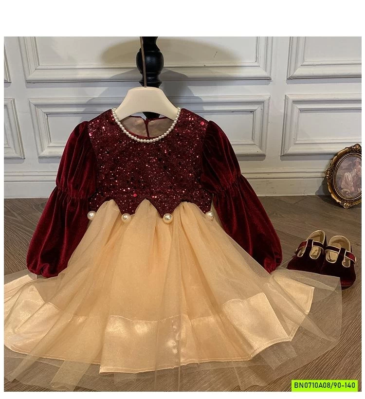 ĐẦM CÔNG CHÚA ĐỎ CHÂN VOAN BỒNG