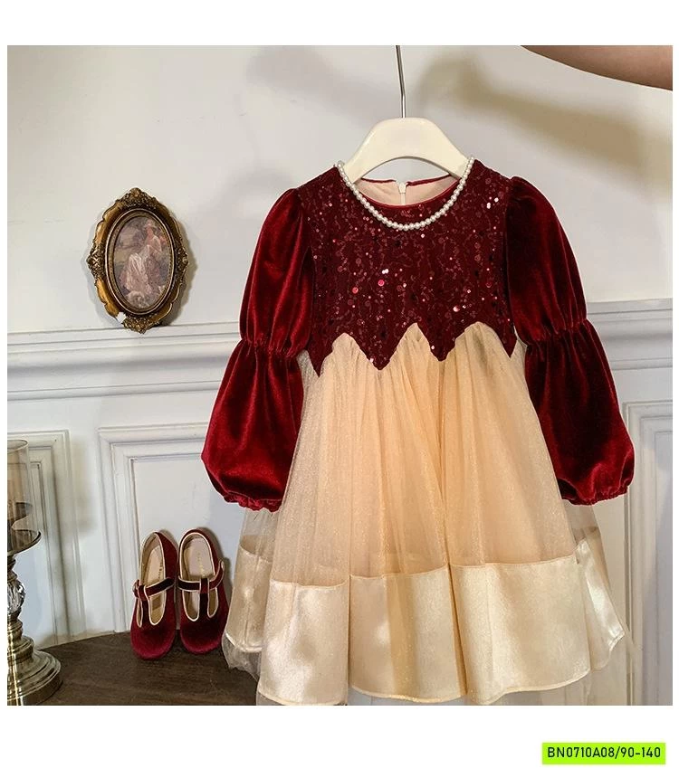 ĐẦM CÔNG CHÚA ĐỎ CHÂN VOAN BỒNG