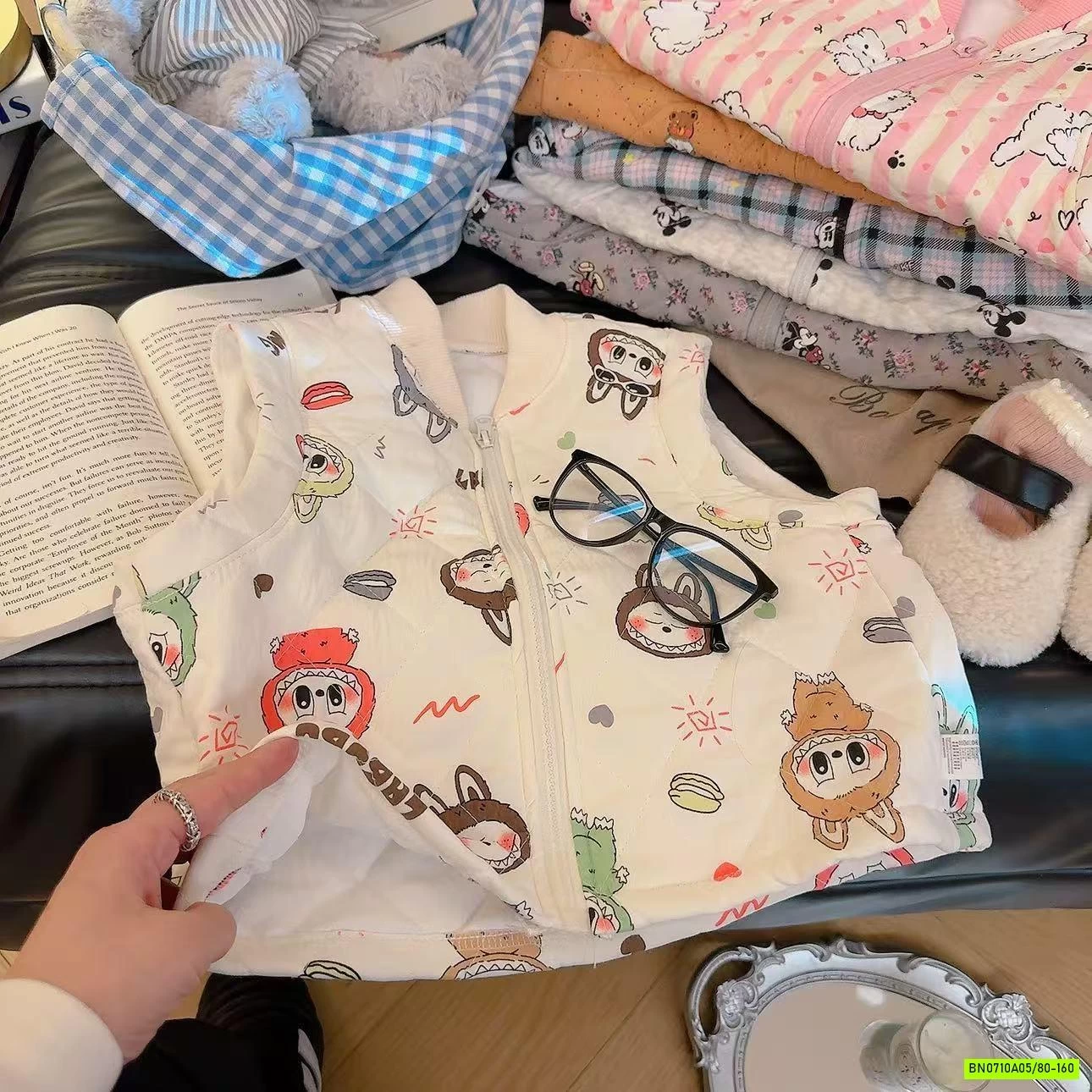 KHOÁC GILE TRẦN TRÁM HỌA TIẾT