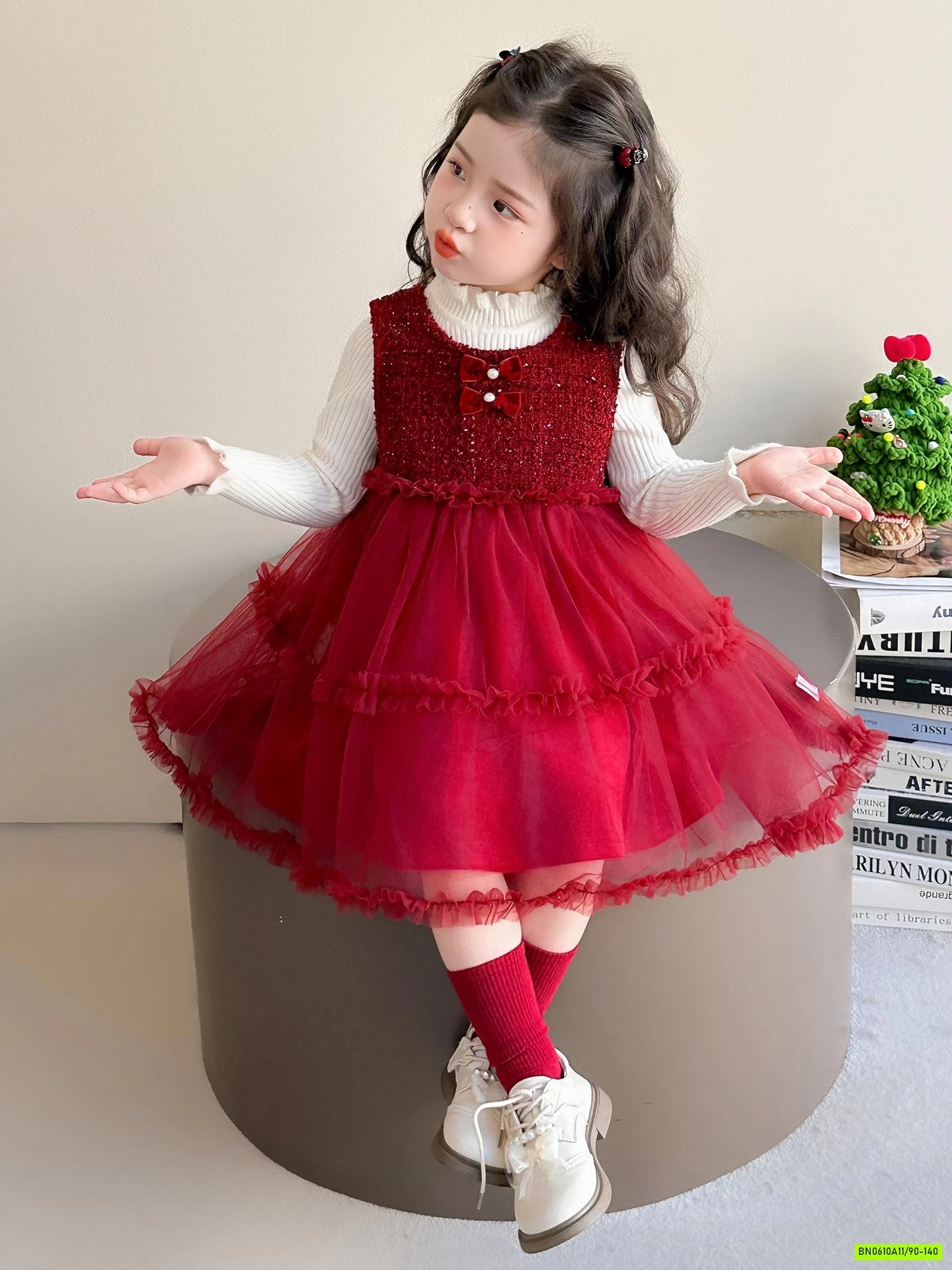 SÉT VÁY VOAN ĐỎ NƠ NGỰC