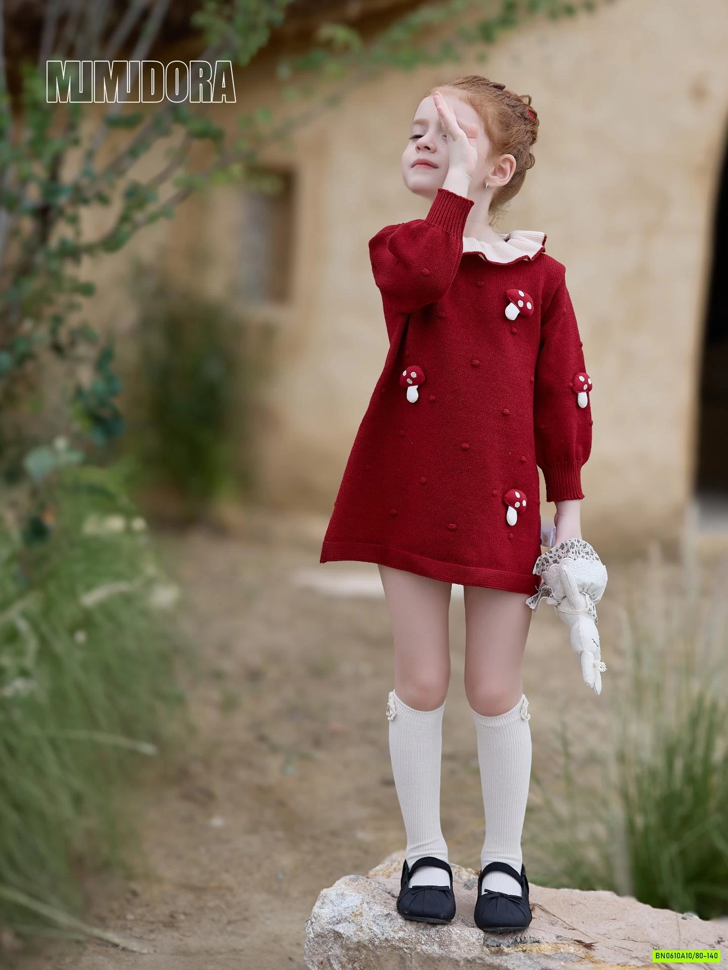 ĐẦM LEN NẤM ĐỎ M.BANG