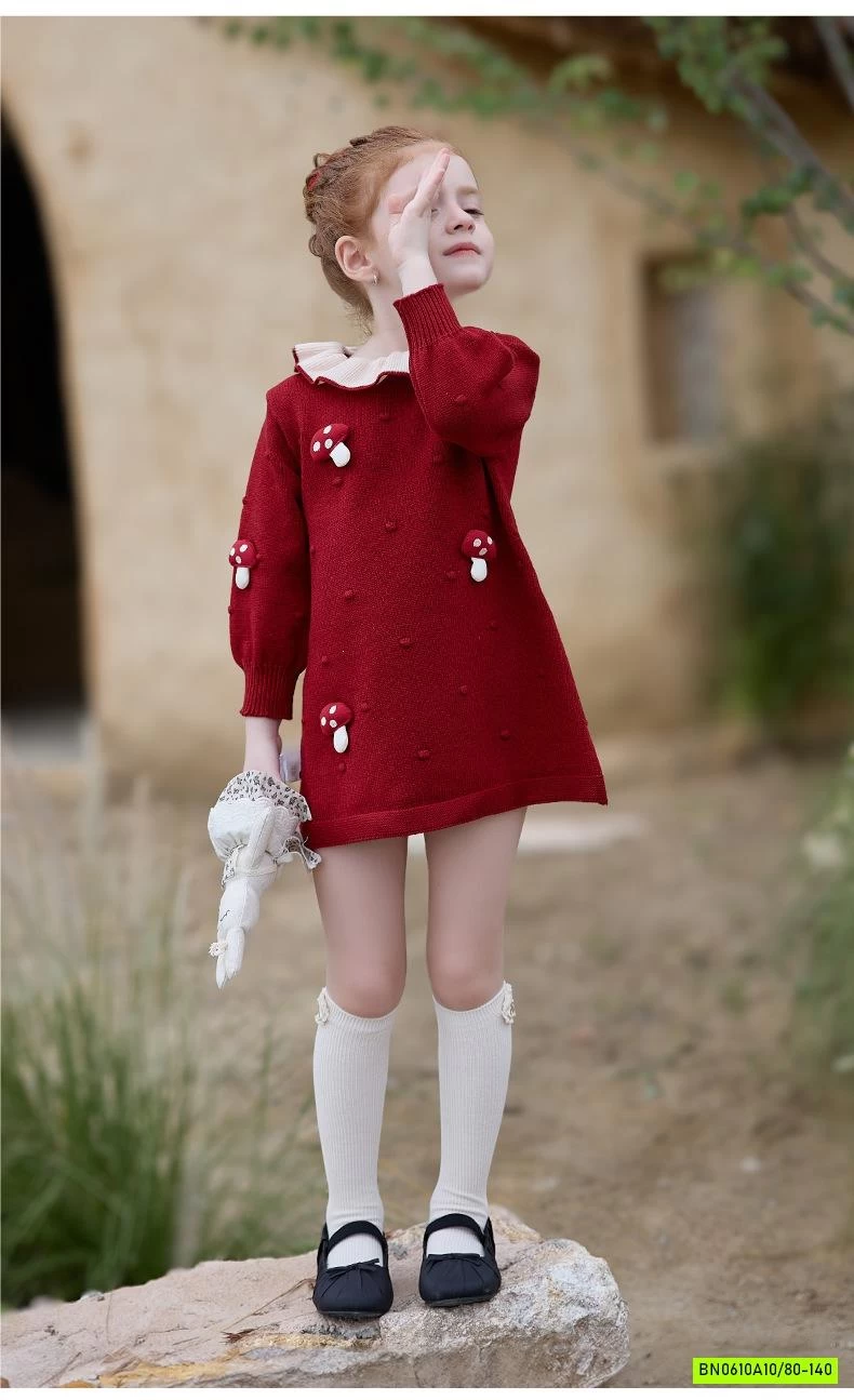 ĐẦM LEN NẤM ĐỎ M.BANG