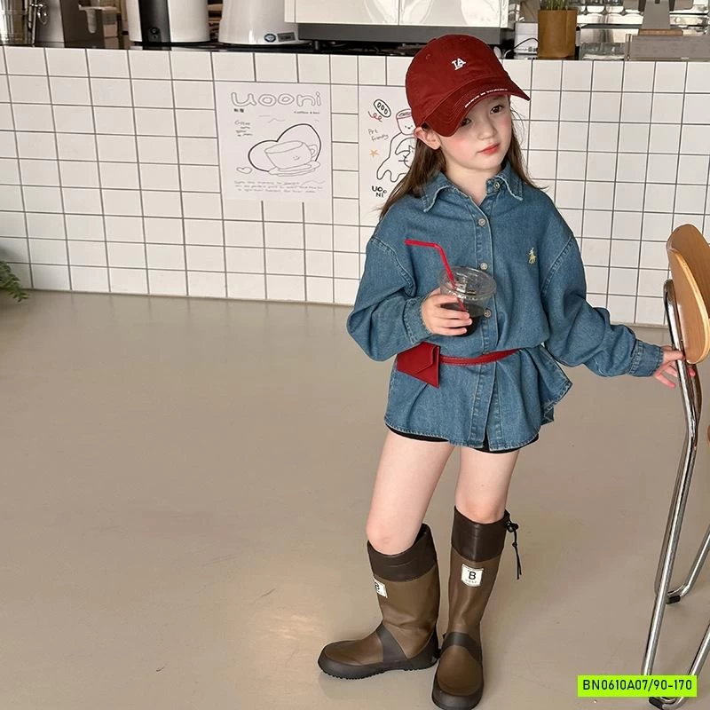 SƠ MI JEANS THÊU LOGO 25F133 AMBB