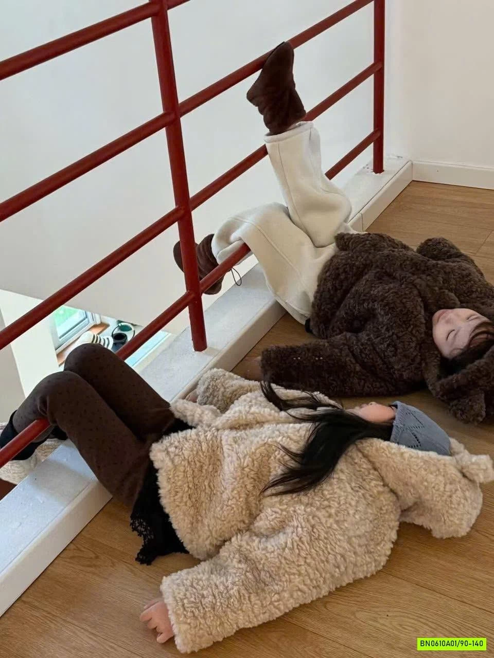 KHOÁC LÔNG TAI GẤU