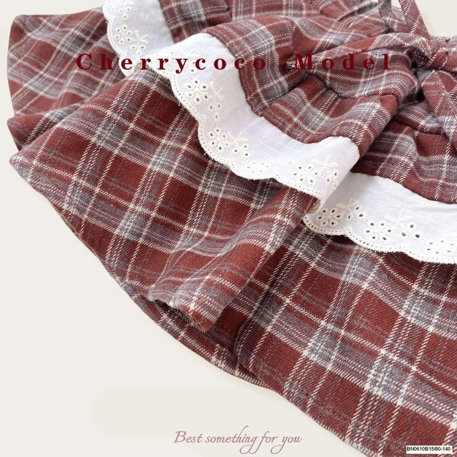 CHÂN VÁY CARO ĐỎ CHERY COCO