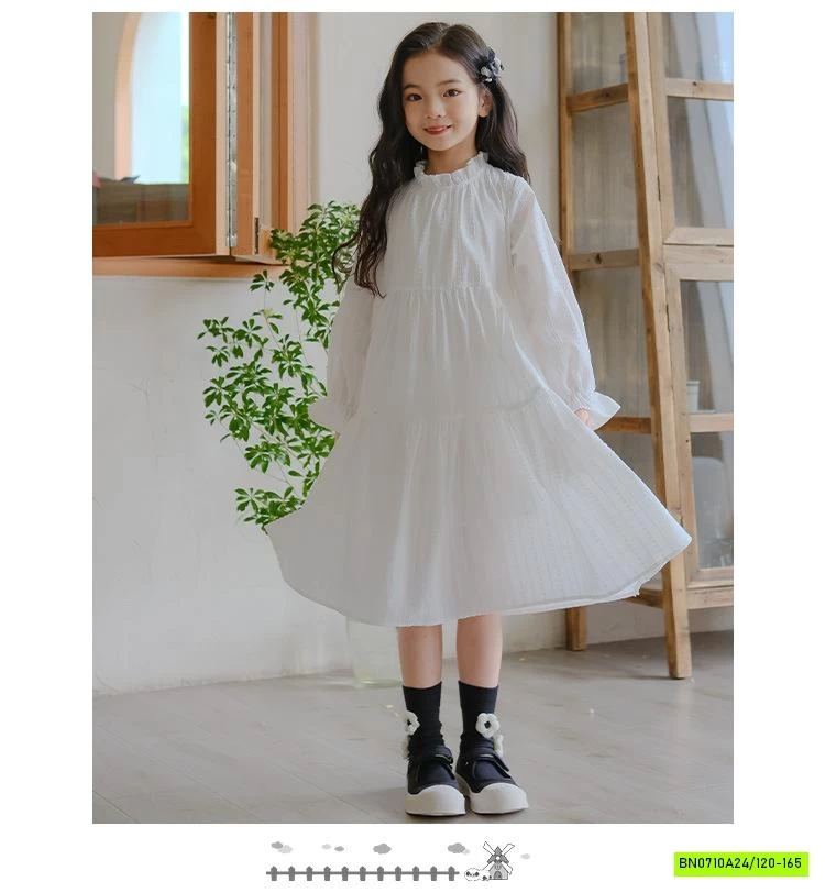 ĐẦM TRẮNG VIỀN BÈO MÙA THU