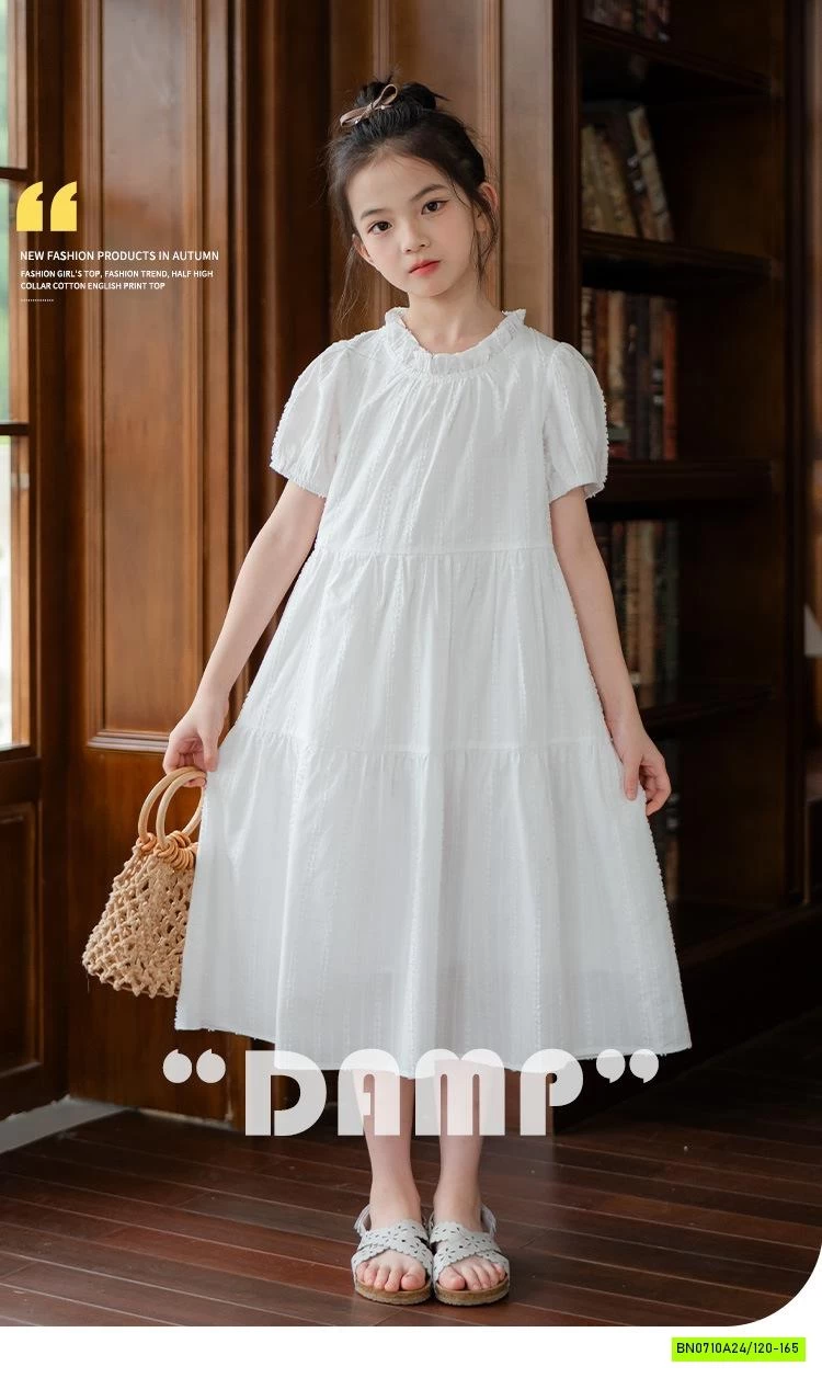 ĐẦM TRẮNG VIỀN BÈO MÙA THU