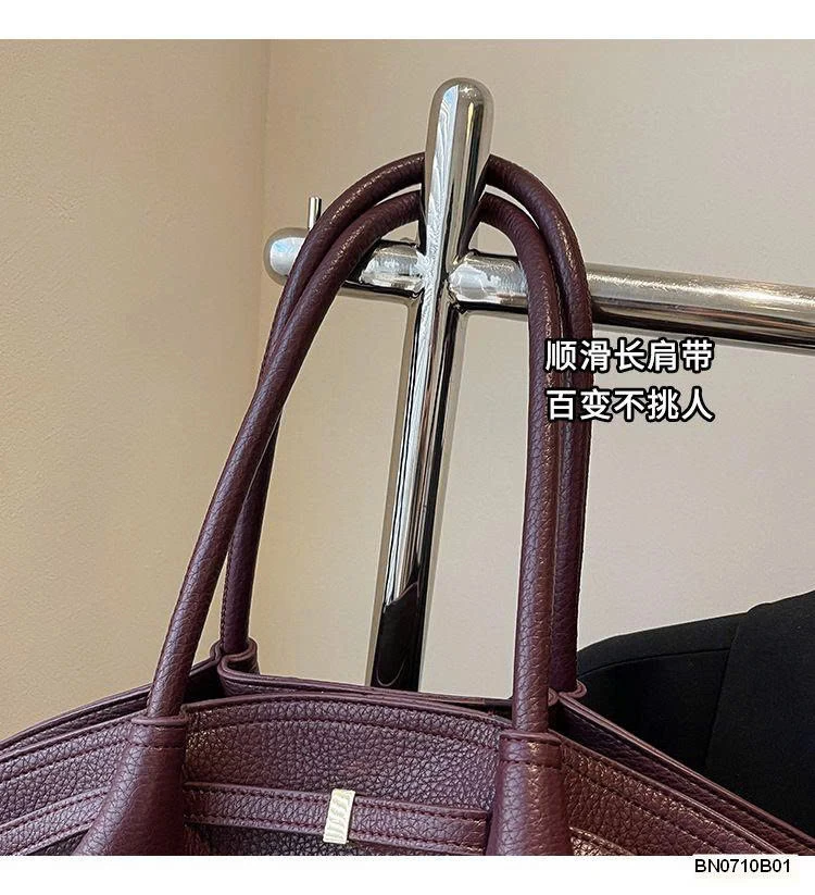 TÚI DA PU THỜI TRANG ĐEO VAI