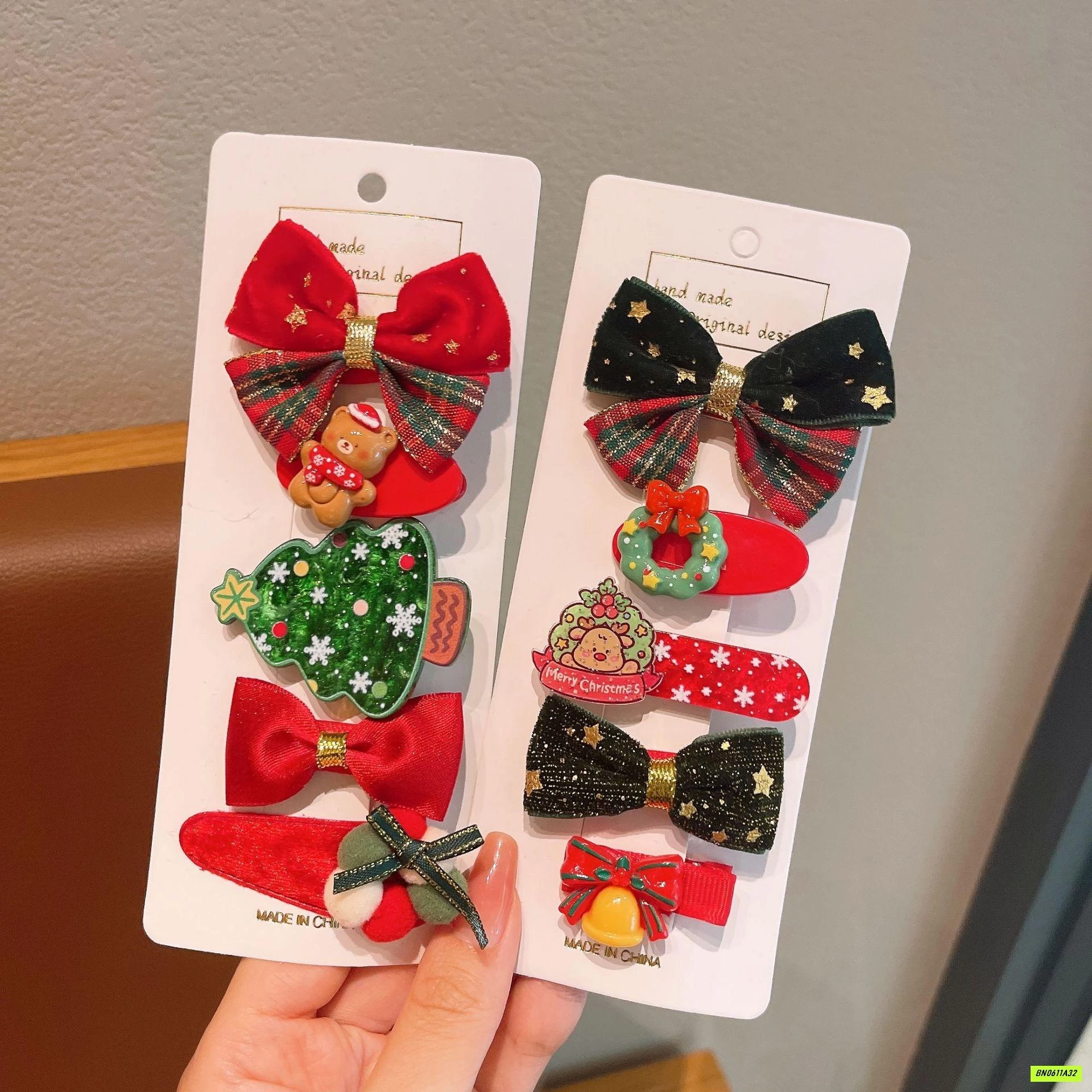 BÌA 5 KẸP TÓC GIÁNG SINH