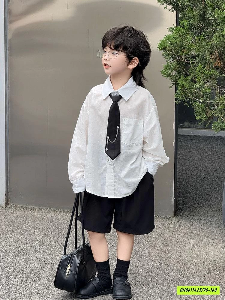 SƠ MI ĐŨI DÀI TAY KÈM CÀ VẠT + SHORT ĐEN