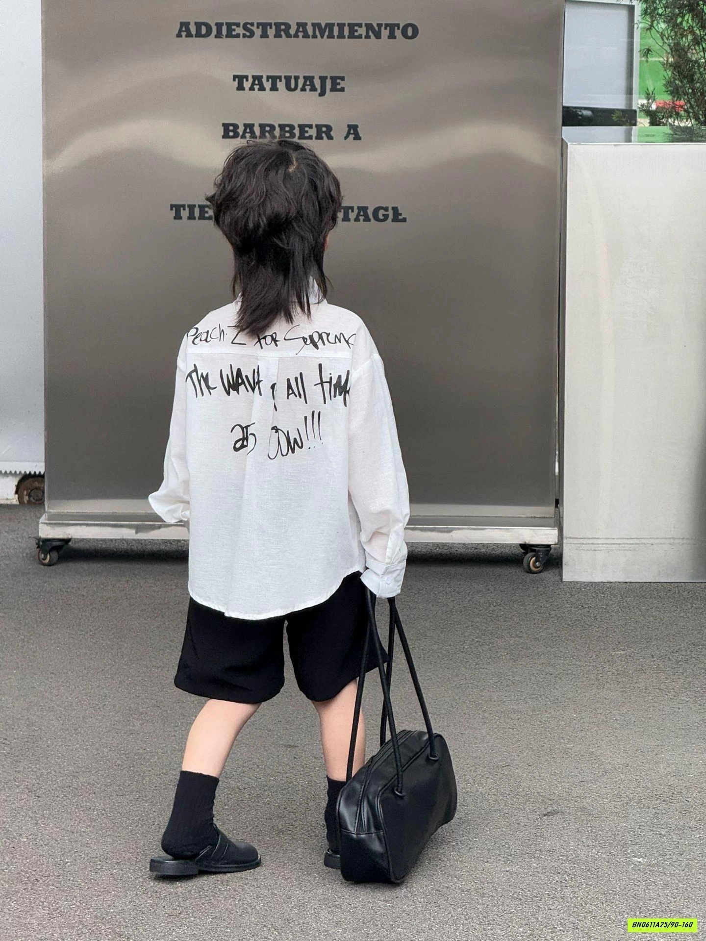 SƠ MI ĐŨI DÀI TAY KÈM CÀ VẠT + SHORT ĐEN