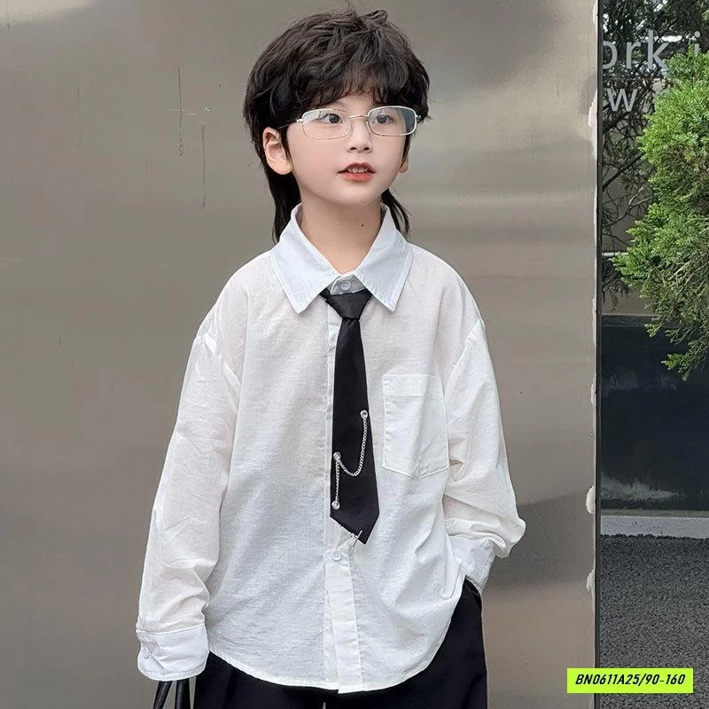 SƠ MI ĐŨI DÀI TAY KÈM CÀ VẠT + SHORT ĐEN