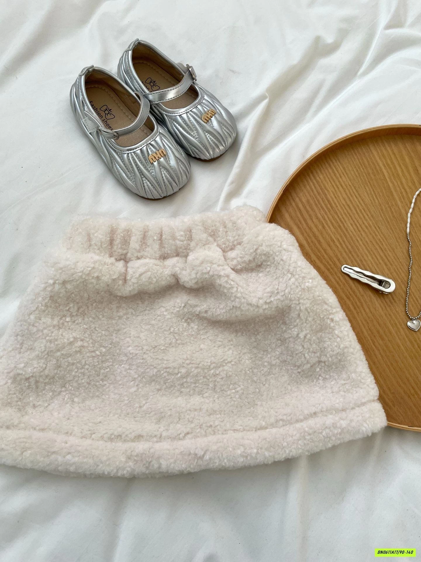 CHÂN VÁY CHỮ A LÔNG CỪU LÓT NHUNG