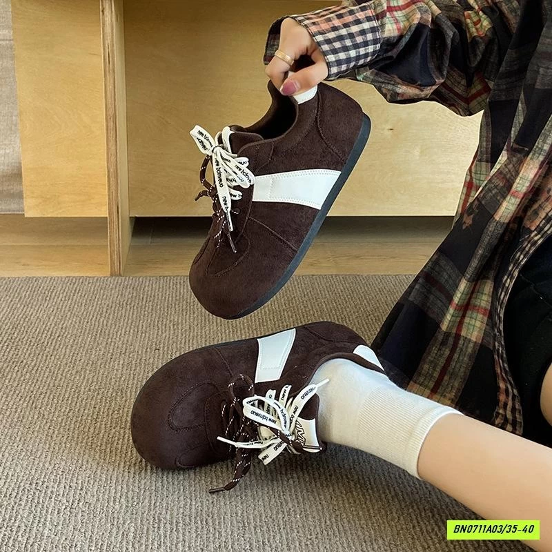 GIÀY THỂ THAO DA LỘN ĐỘN ĐẾ NỮ