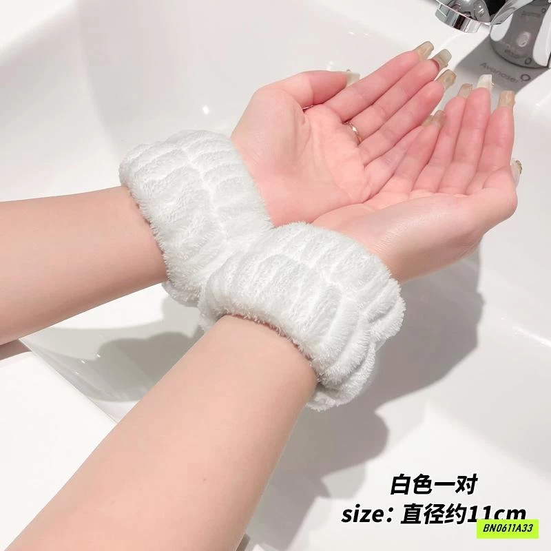 BĂNG ĐÔ RỬA MẶT