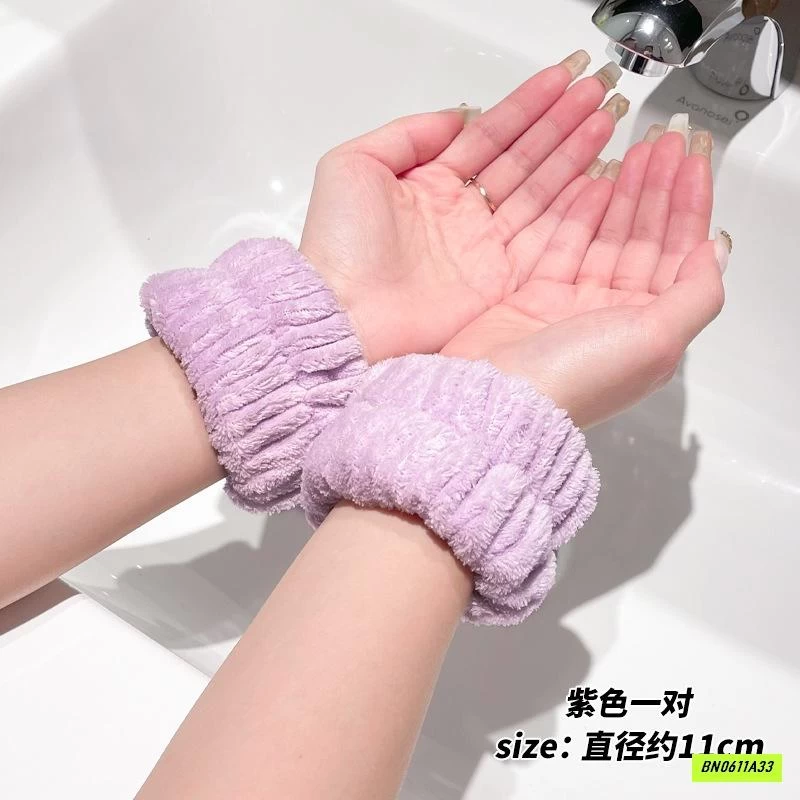 BĂNG ĐÔ RỬA MẶT