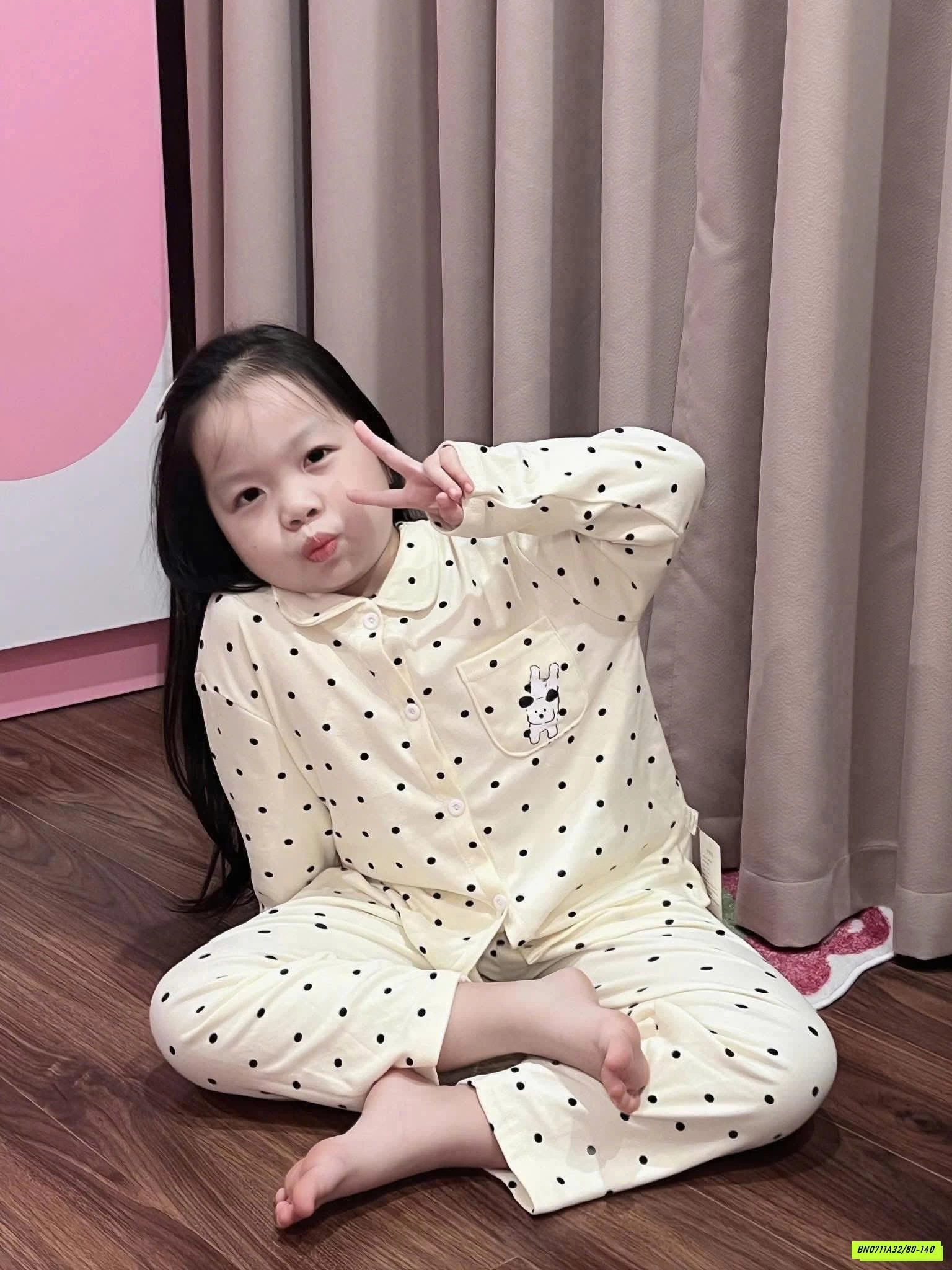 PIZAMA COTTON CỔ SEN