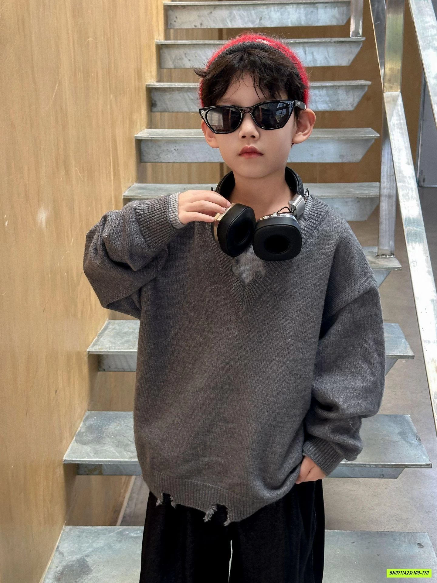 ÁO LEN RÁCH CÁ TÍNH