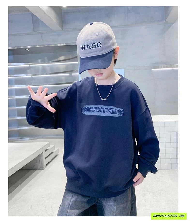 ÁO NỈ IN CHỮ CỔ TRÒN