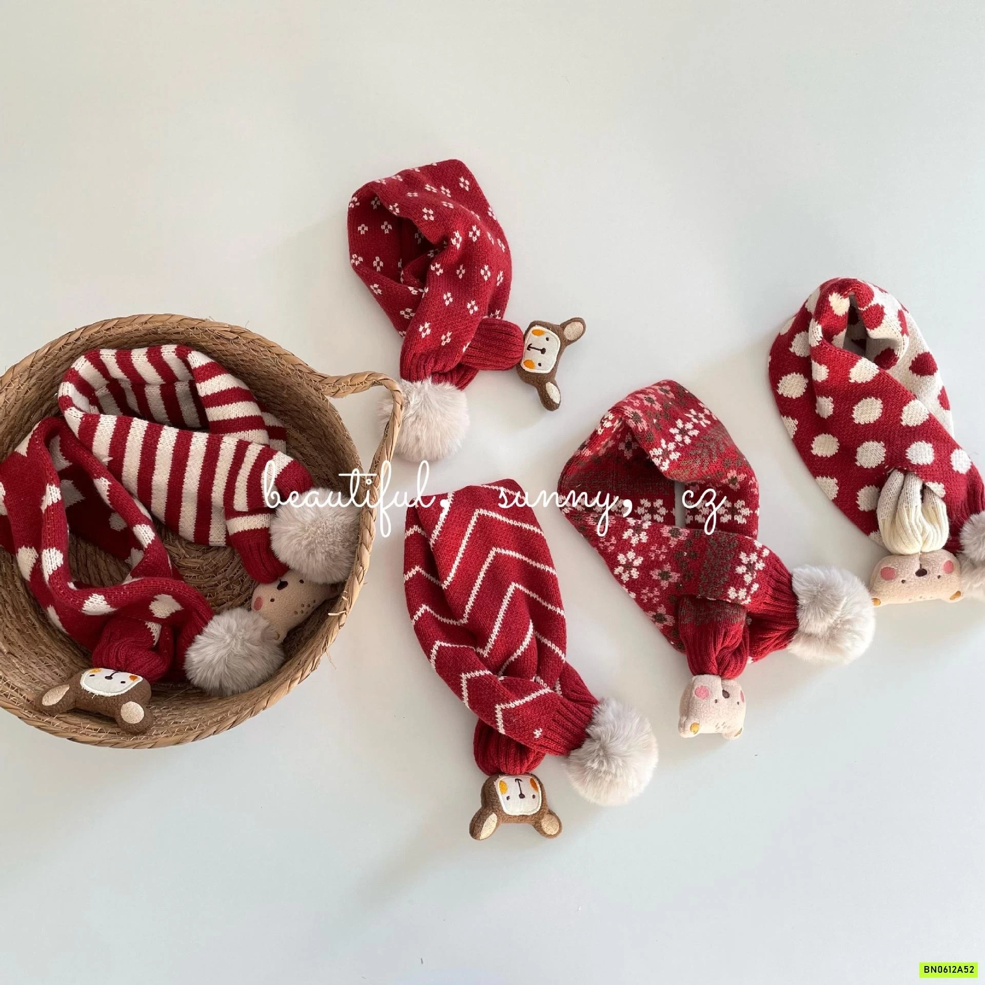 KHĂN LEN TONE ĐỎ