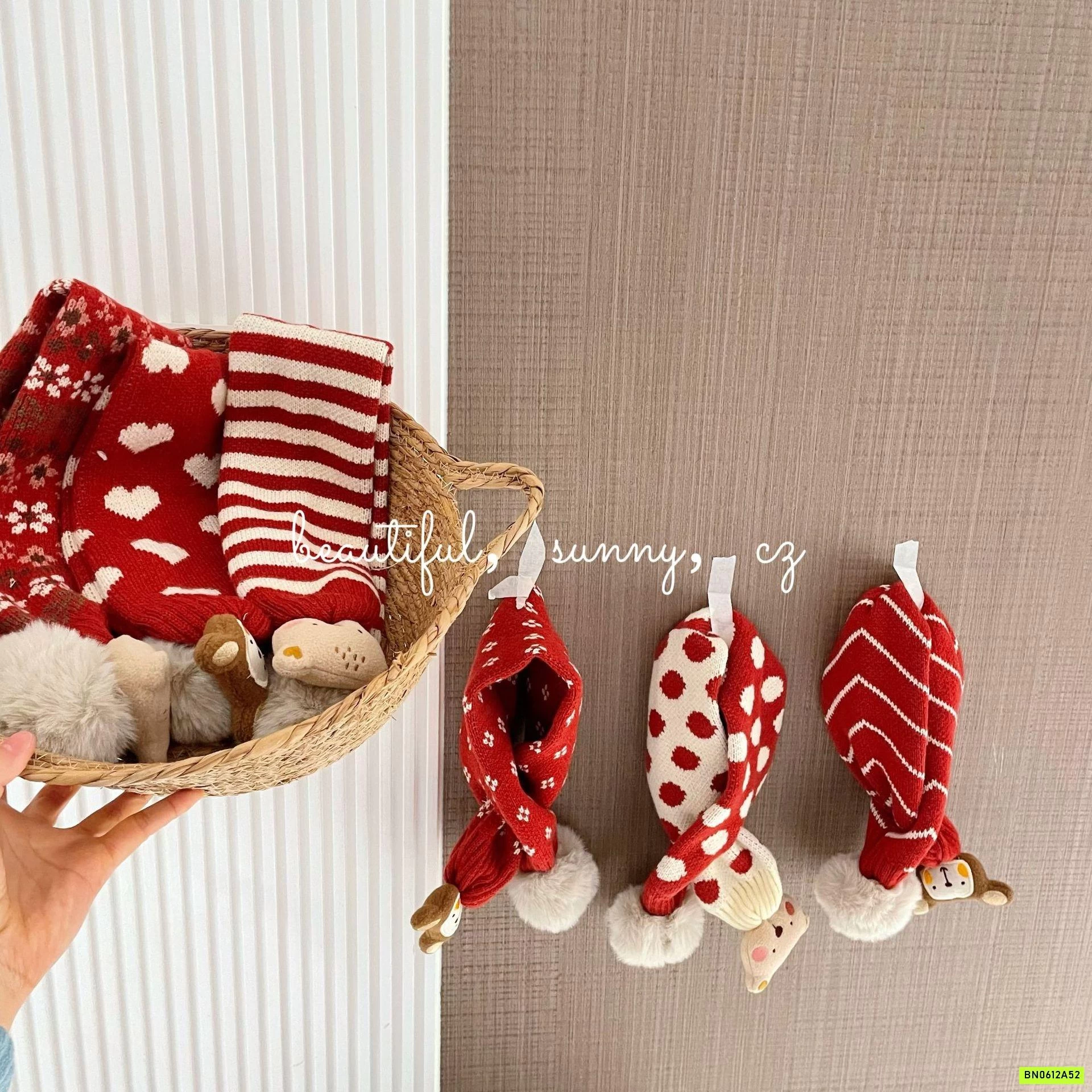 KHĂN LEN TONE ĐỎ