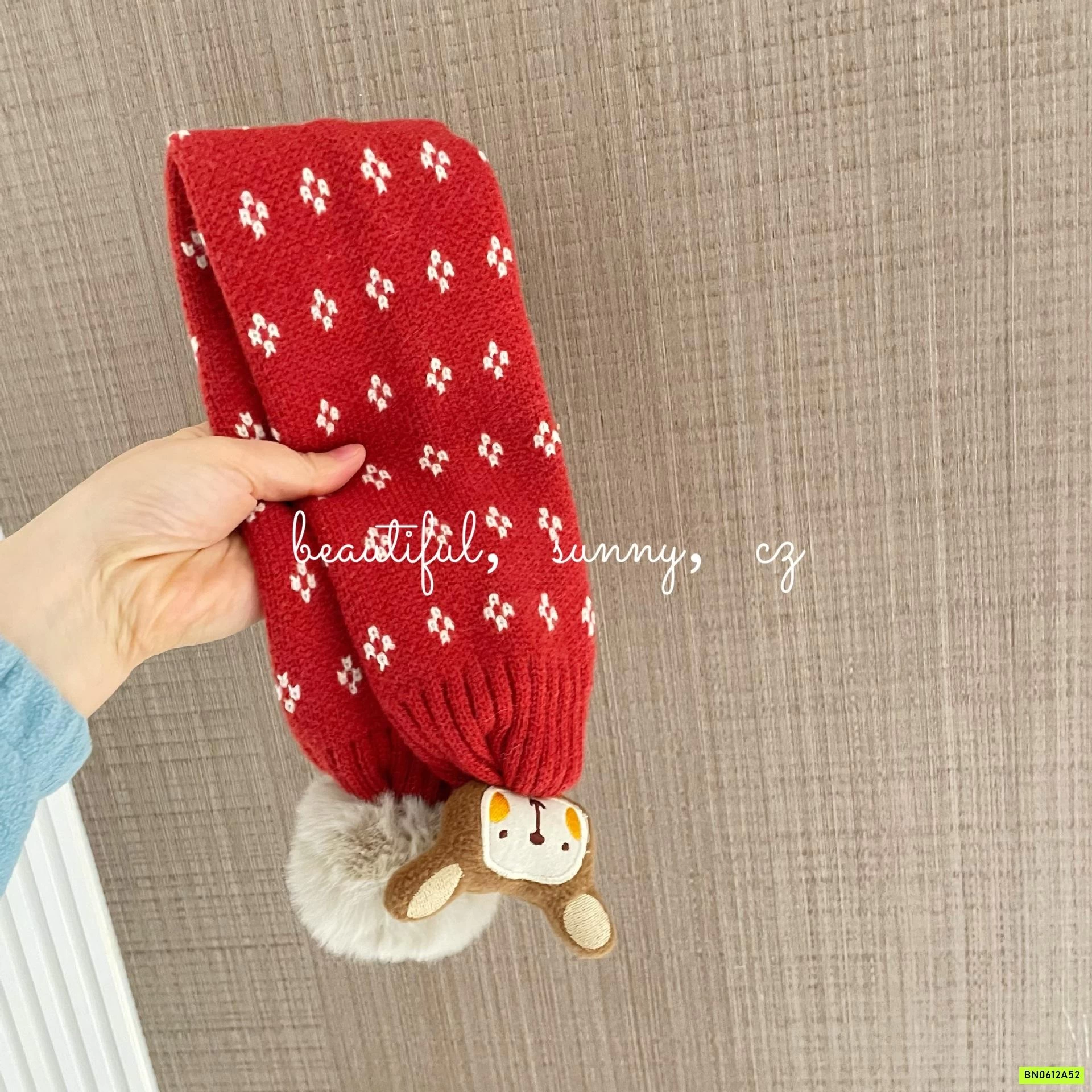 KHĂN LEN TONE ĐỎ