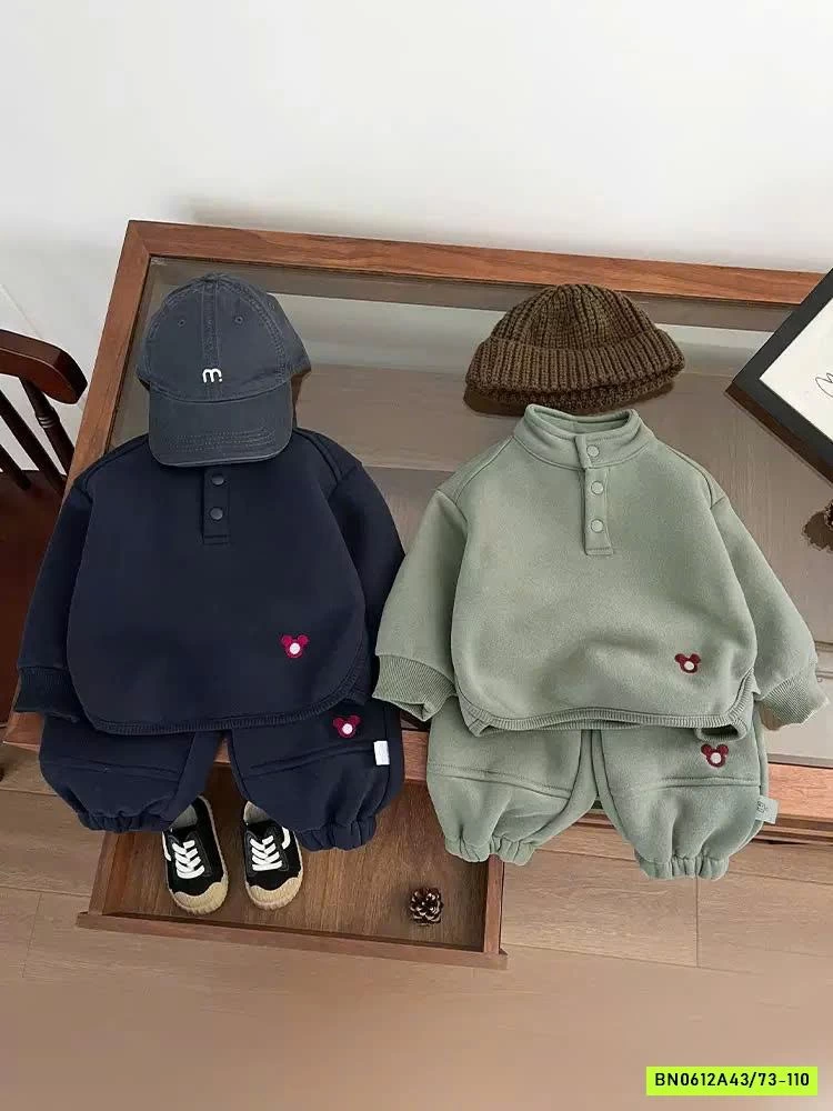 BỘ NỈ BÔNG THÊU LOGO SZ NHÍ